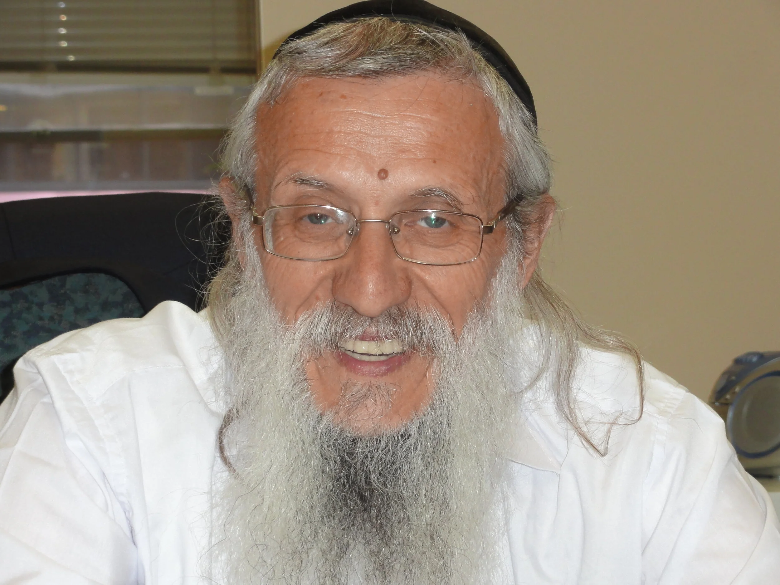 Rabbi Yosef Mendelevich, Leningrad trial defendant who spent 11 years in prison and labor camps.