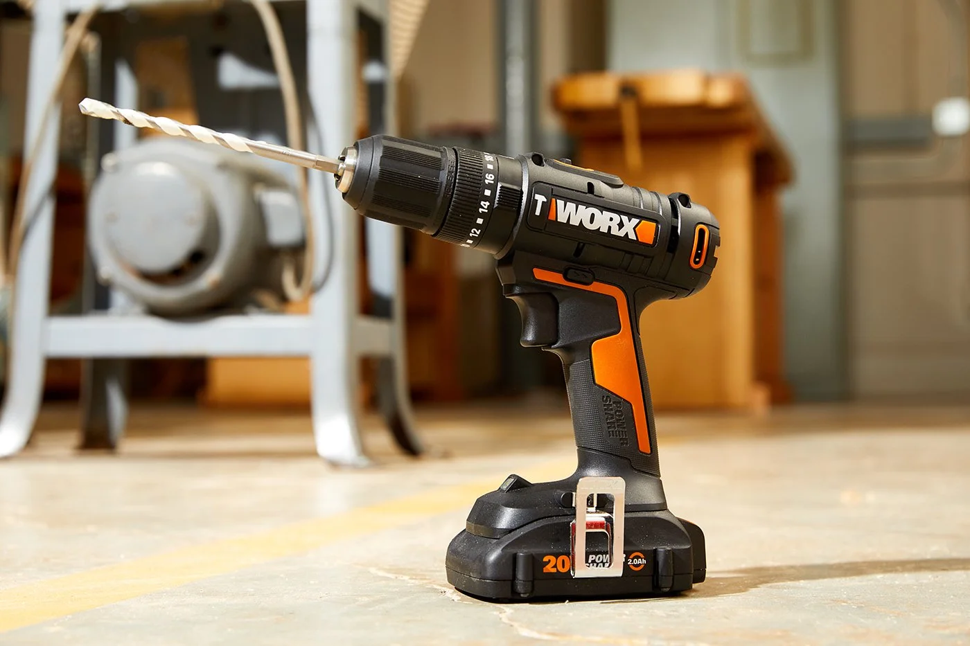 commercial-photography-positec-tools-august_14.jpg