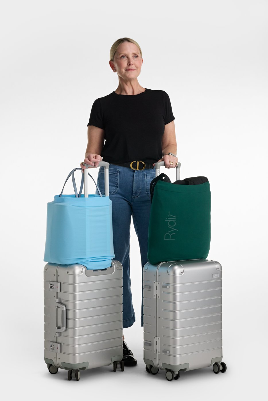 commercial-photography-rydir-luggage-cover_31 (1).jpg