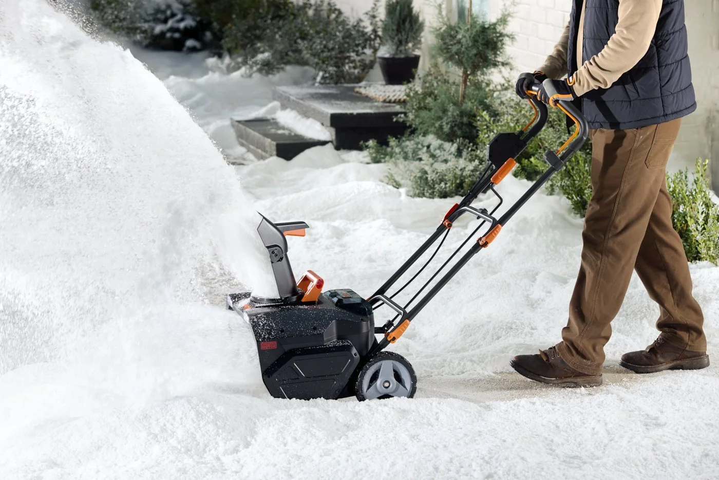 commercial-photography-positec-snow-blower_2.jpg