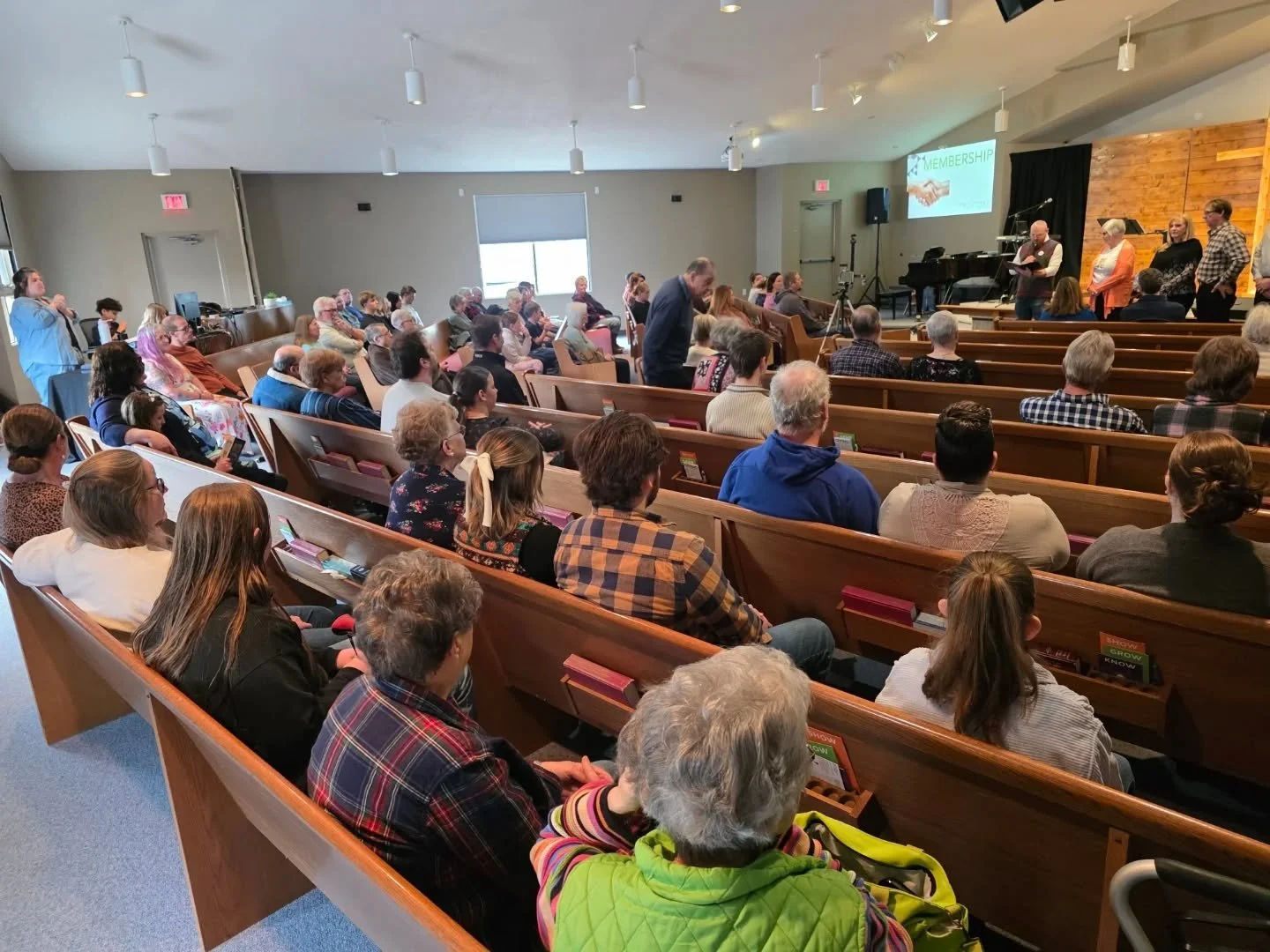 The past couple of weeks at Cornerstone: lots to celebrate including (but not limited to) bringing 6 new people into membership 🤝 AND then celebrating with cake 🎂 after the following Sunday's service! #northgowercornerstone