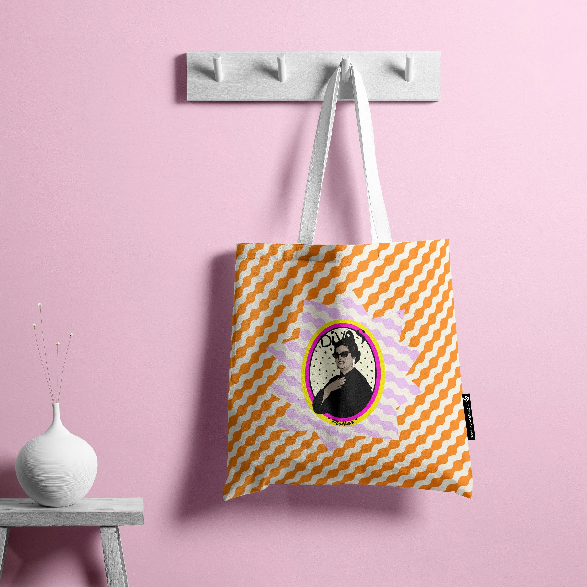 Tote Bag _Umkulthum.jpg