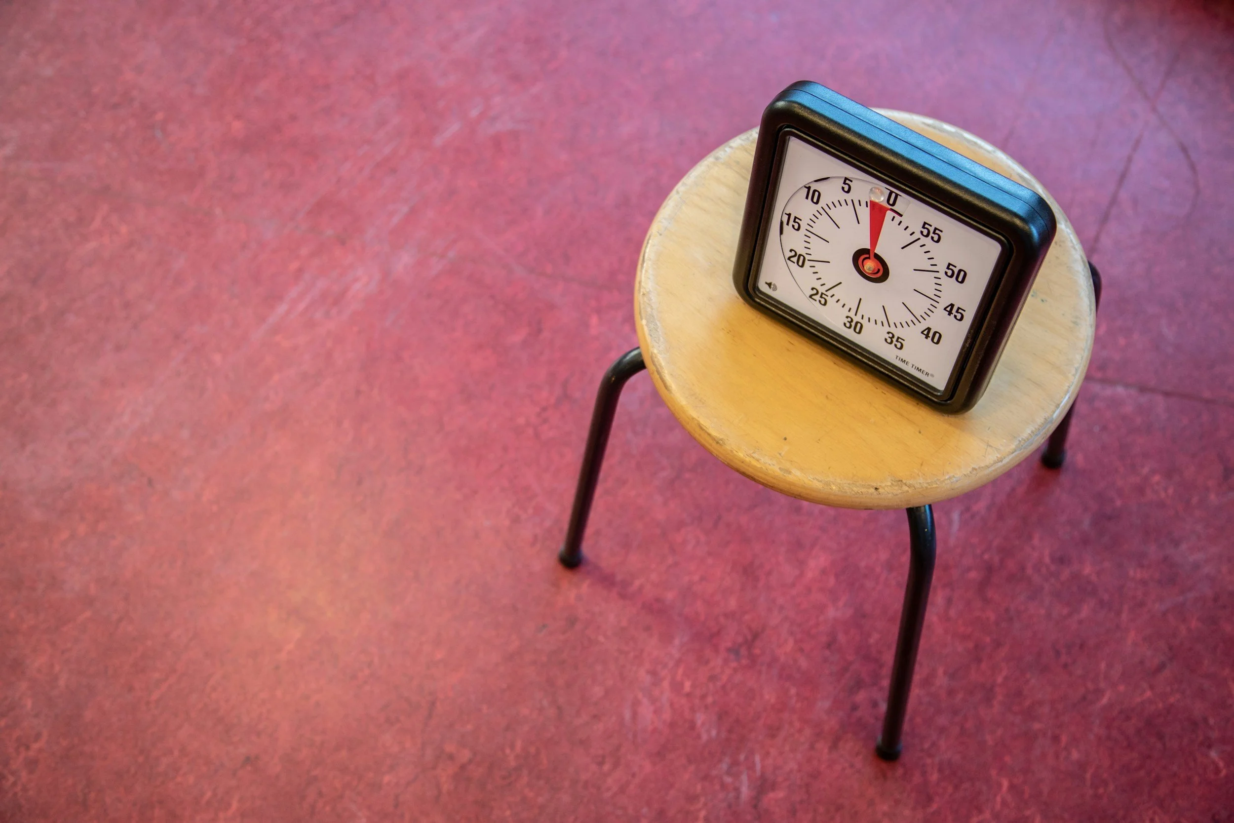Visual timer used to support transitions for neurodivergent child