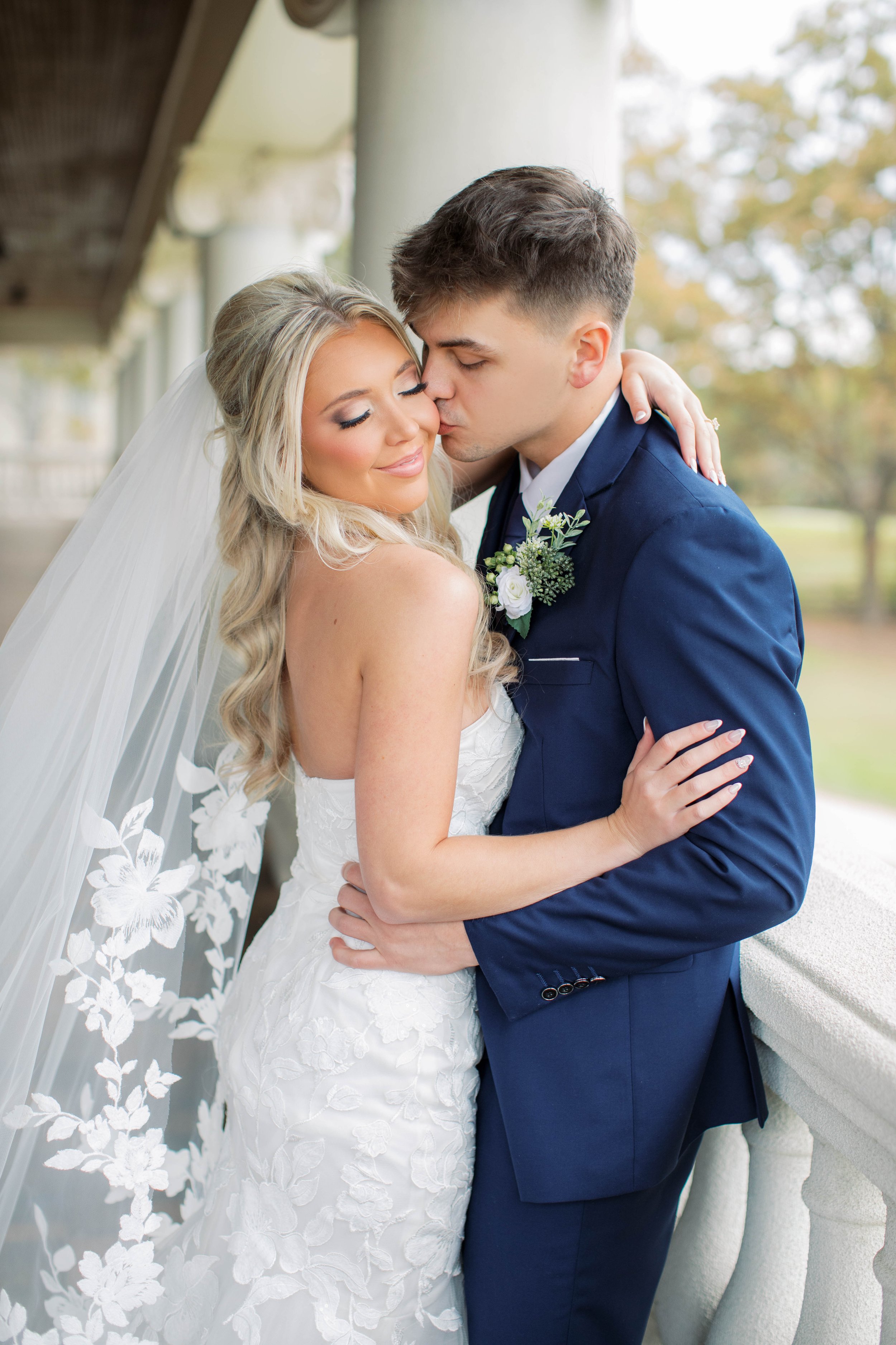Hanna Beth &amp; Mason | A Gorgeous, Colorful Fall Wedding