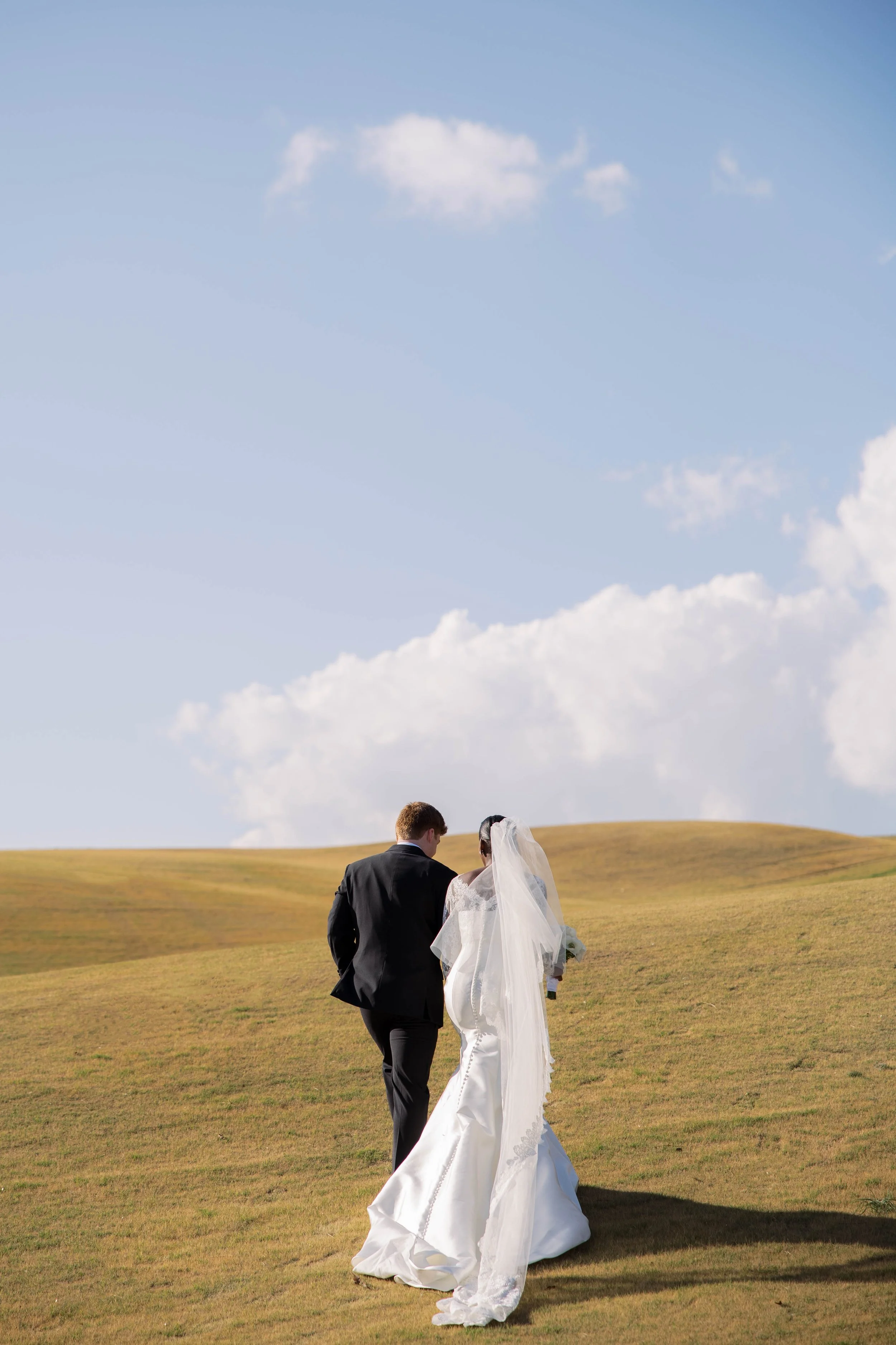 Raven &amp; Blake | Stunning Ross Bridge Golf Resort Wedding