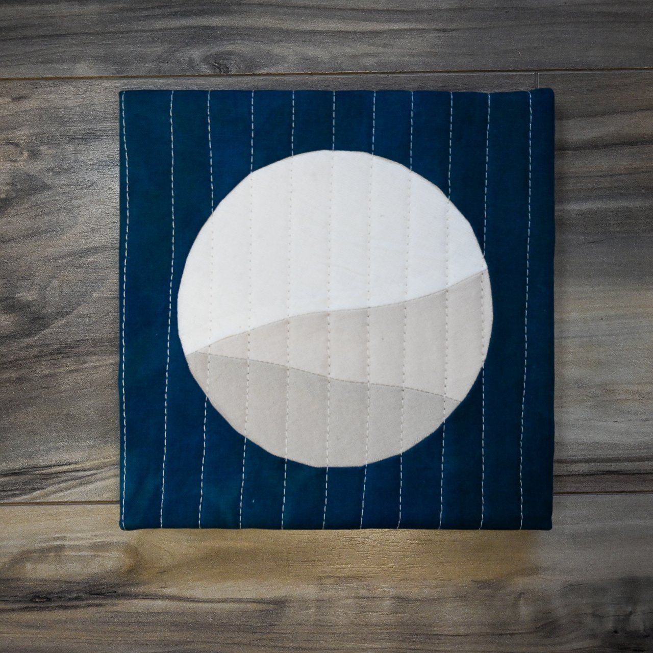 Follow the Moon 6 x 6 Mini Quilt