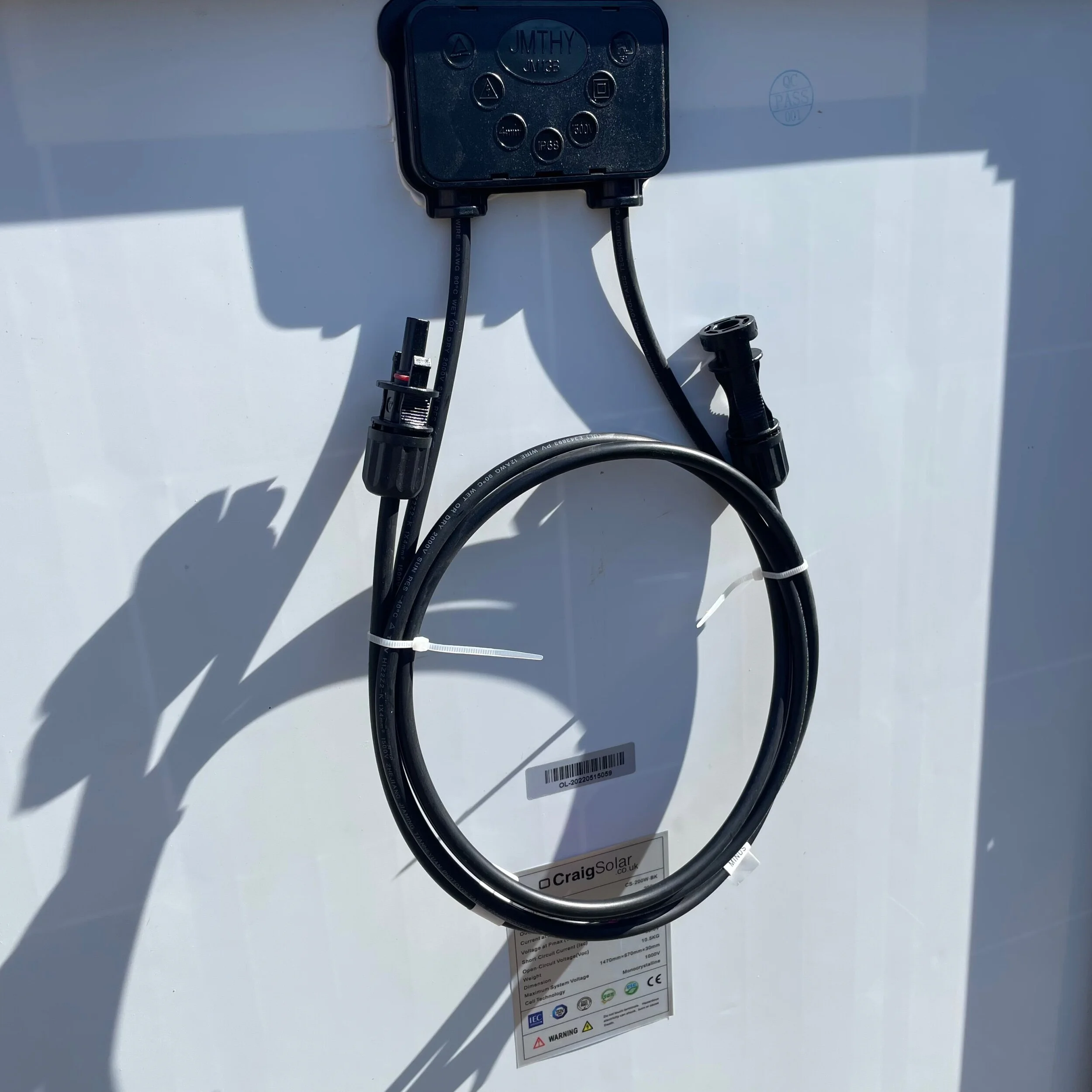 F5FA1332-74BA-4095-A58E-106463BCF415