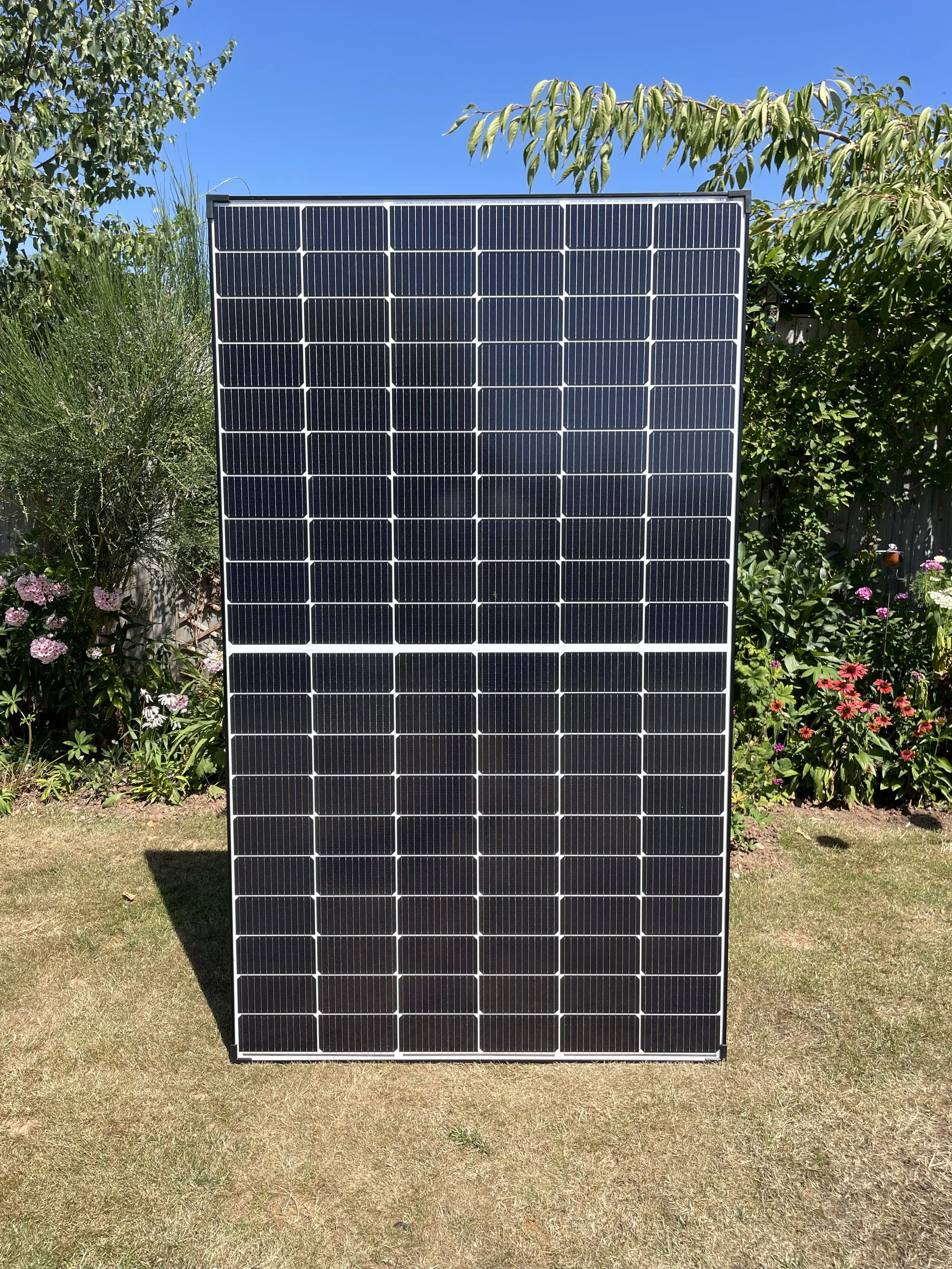 400w Solar Panel BLACK-FRAME (175.5x103.8cm)
