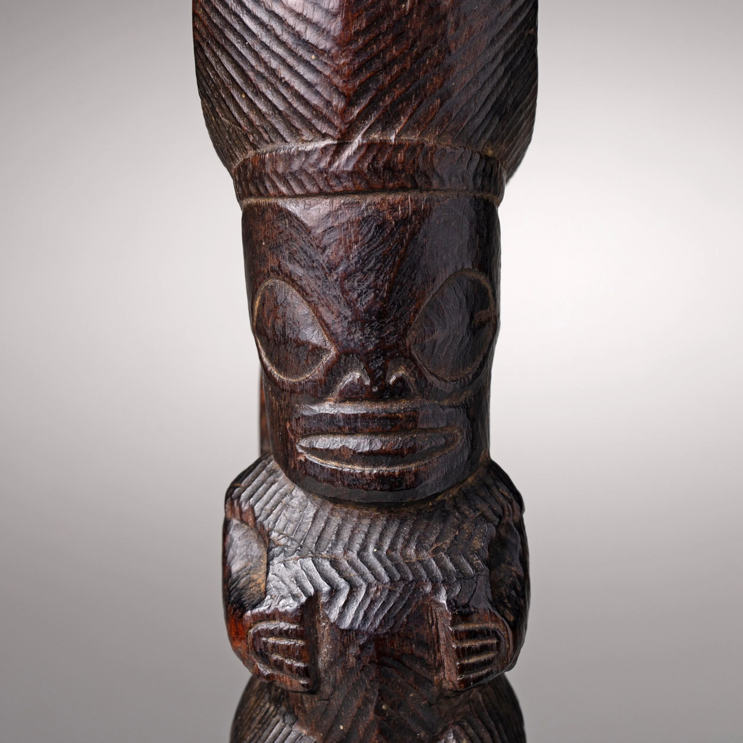 2310-Marquesan-Stilt-Step-Tapuvae-Oceanic-Art-Blackburn-7.jpg