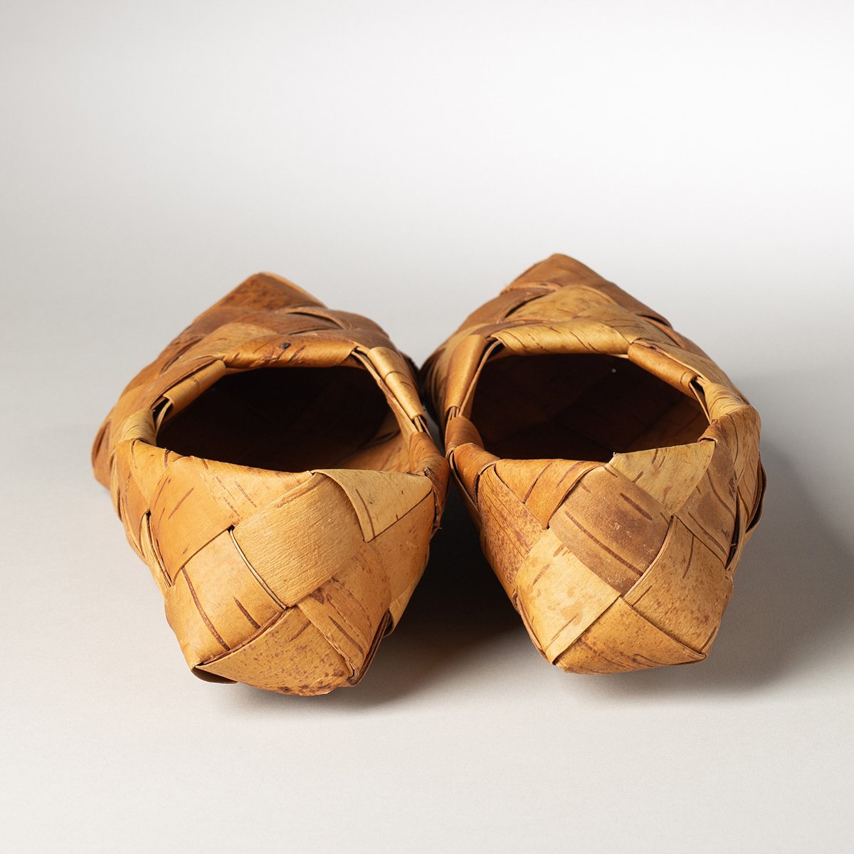 2544-Birch-Bark-Moccasins-Other-Native-American-Art-Blackburn-5.jpg