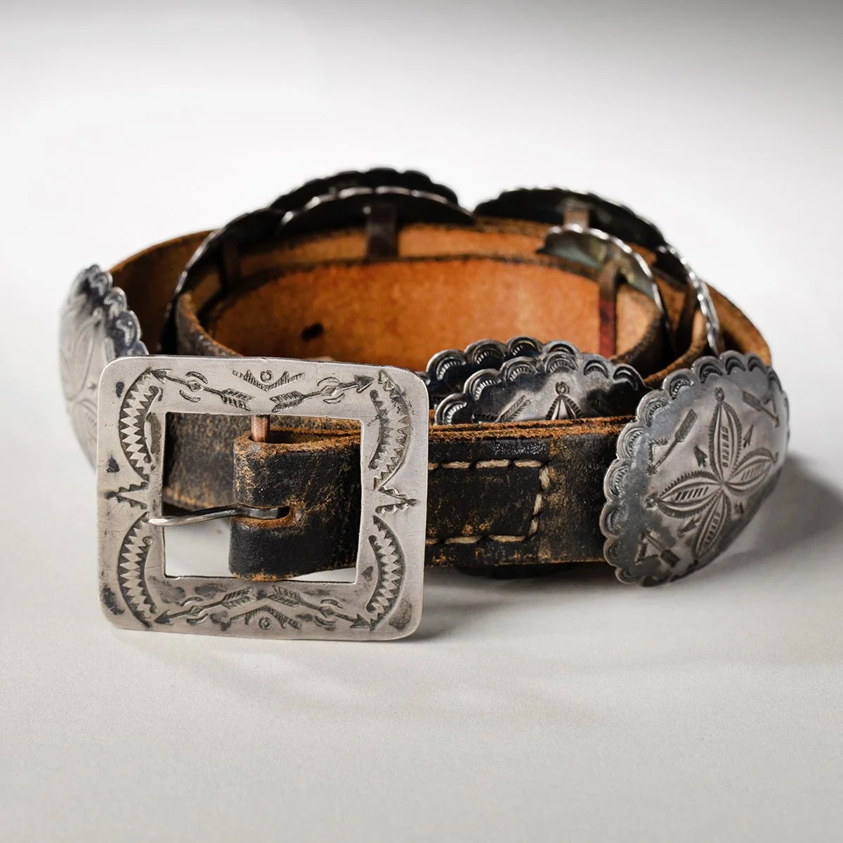 2375-1920s-Navajo-Concho-Belt-Belts-Buckles-Native-American-Jewelry-Art-Blackburn-1.jpg