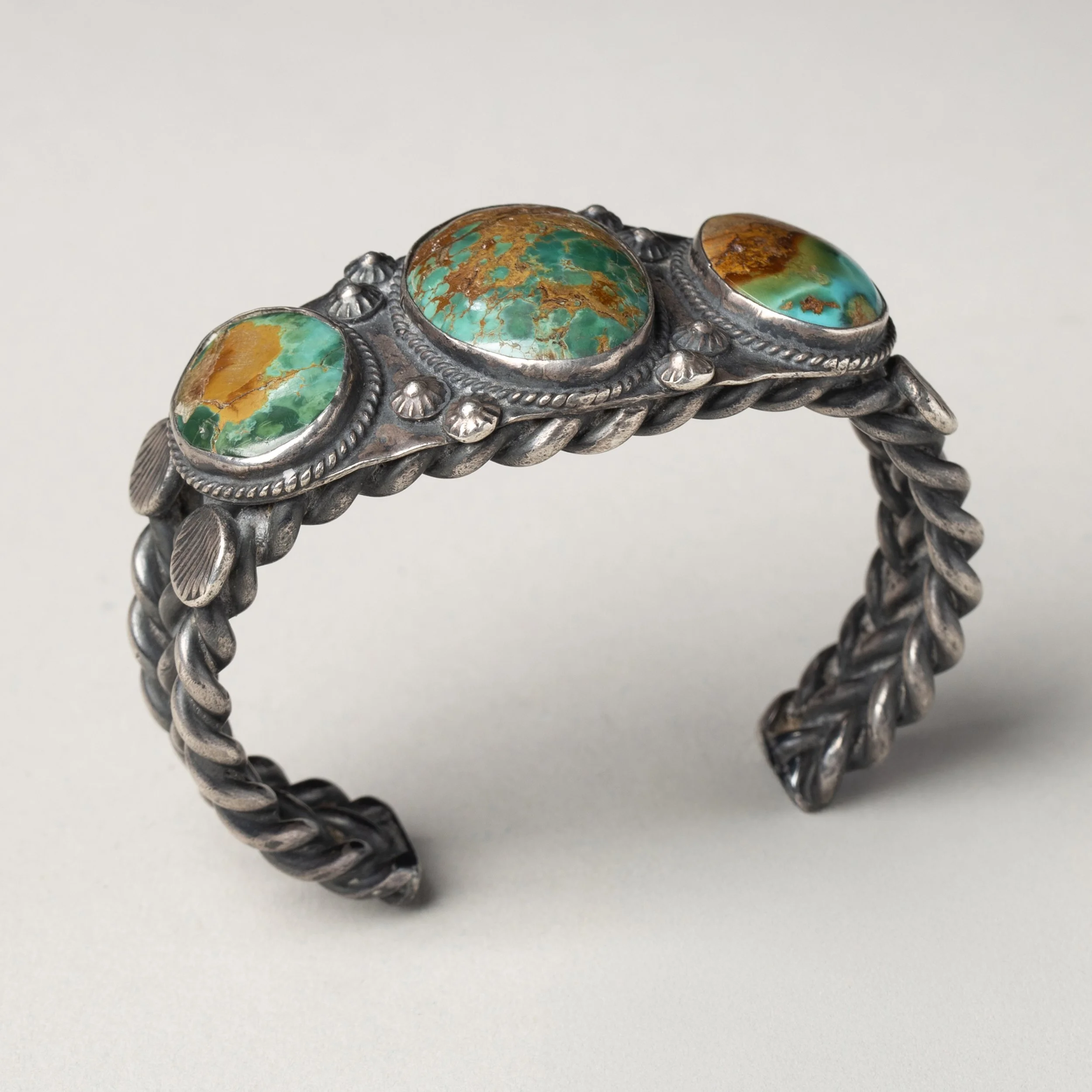 2280-Three-Stone-Bracelet-Native-American-Jewelry-Art-Blackburn-1.jpg