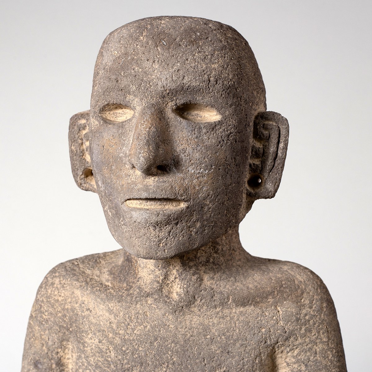 1762-Important-Aztec-Standing-Figure-Aztec-Pre-Columbian-Art-Blackburn-2.jpg
