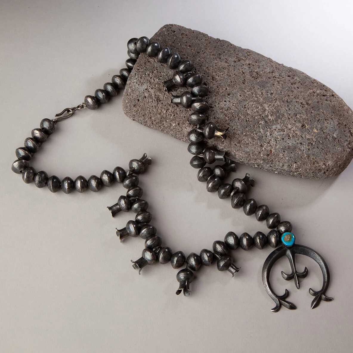 STUNNING-TURQUOISE-SILVER-SQUASH-BLOSSOM-NECKLACE-Native-American-Art-Blackburn-1.jpg