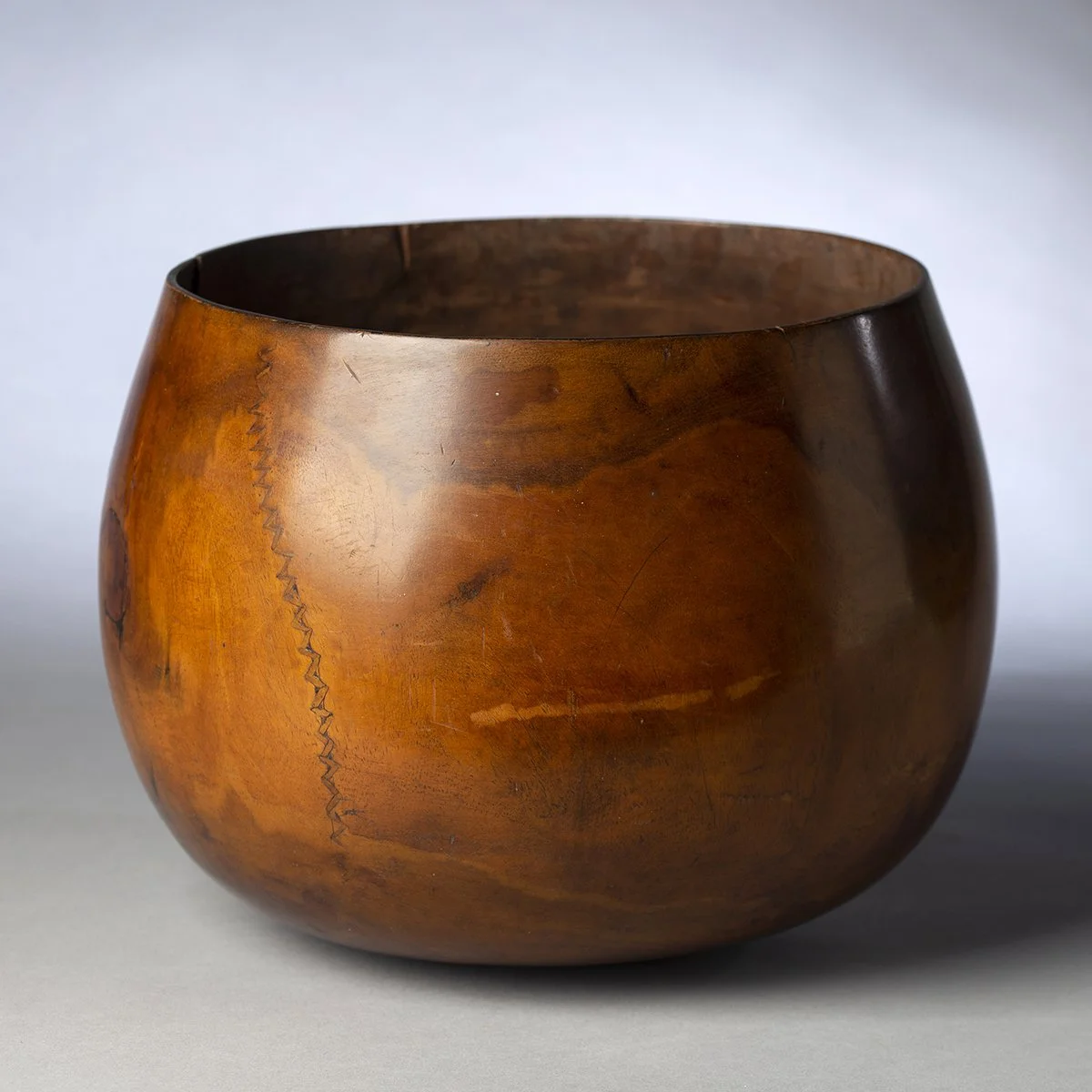 Handcarved-Calabash-Umeke-Hawaiian-Art-Blackburn-4.jpg