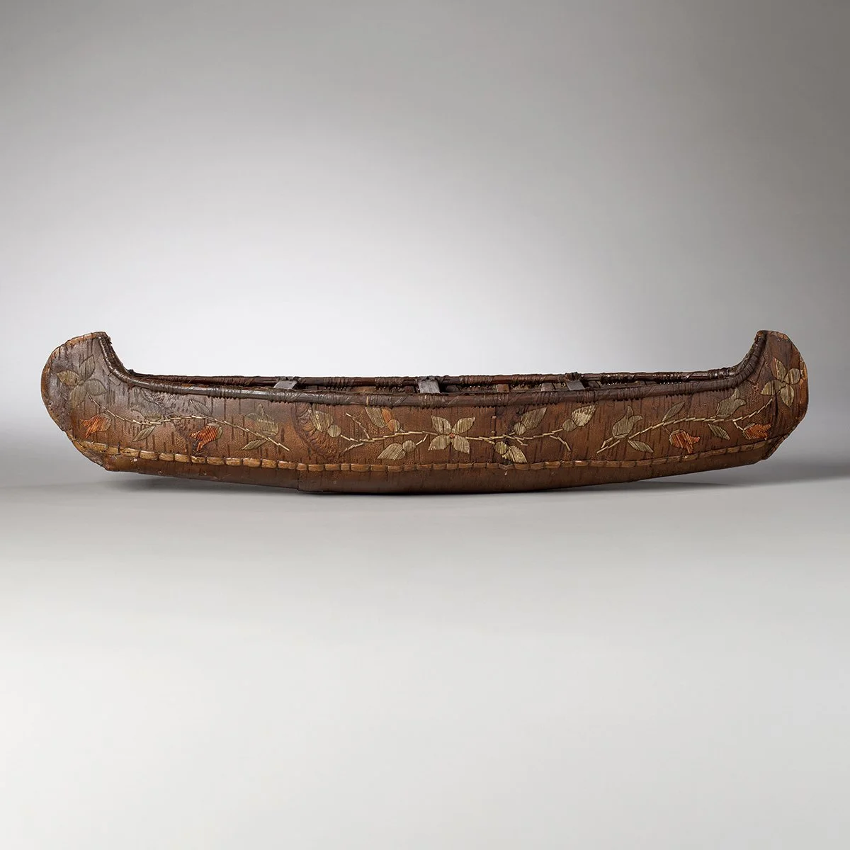 2153-Exceptional-Mi kmaq-Model-Canoe-Quillwork-Native-Amarican-1.jpg
