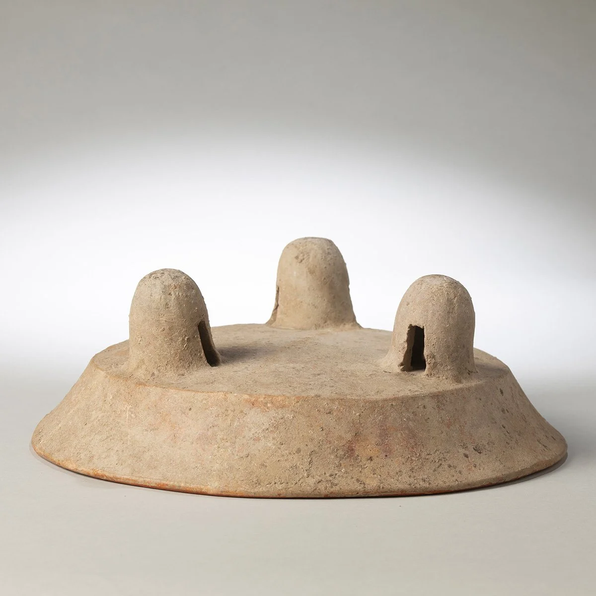 Rare-Mayan-Tapir-Tripod-Rattle-Plate-Mayan-Pre-Columbian-Art-Blackburn-4.jpg