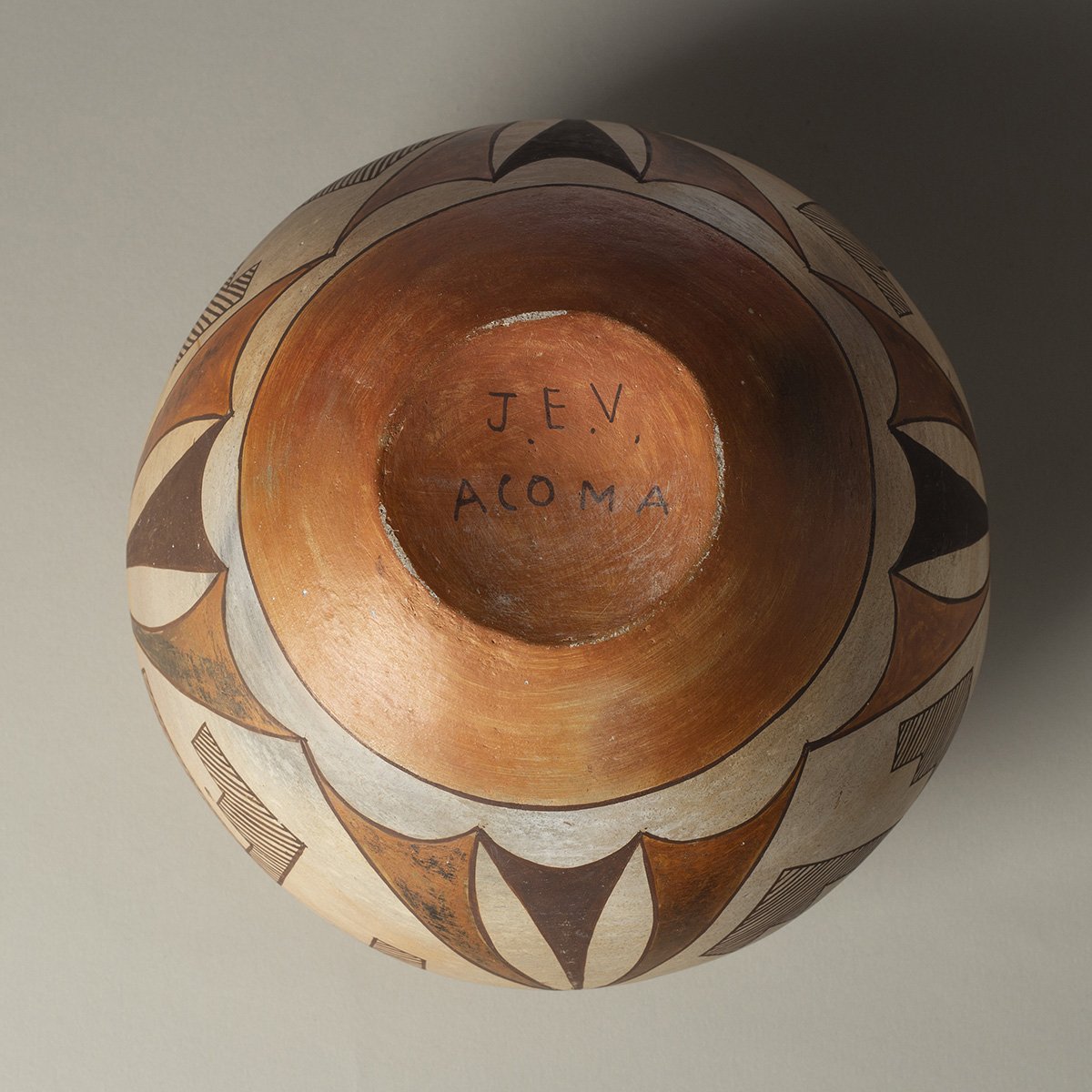 Whirling-Log-Acoma-Pot-Pottery-Native-American-Art-7.jpg