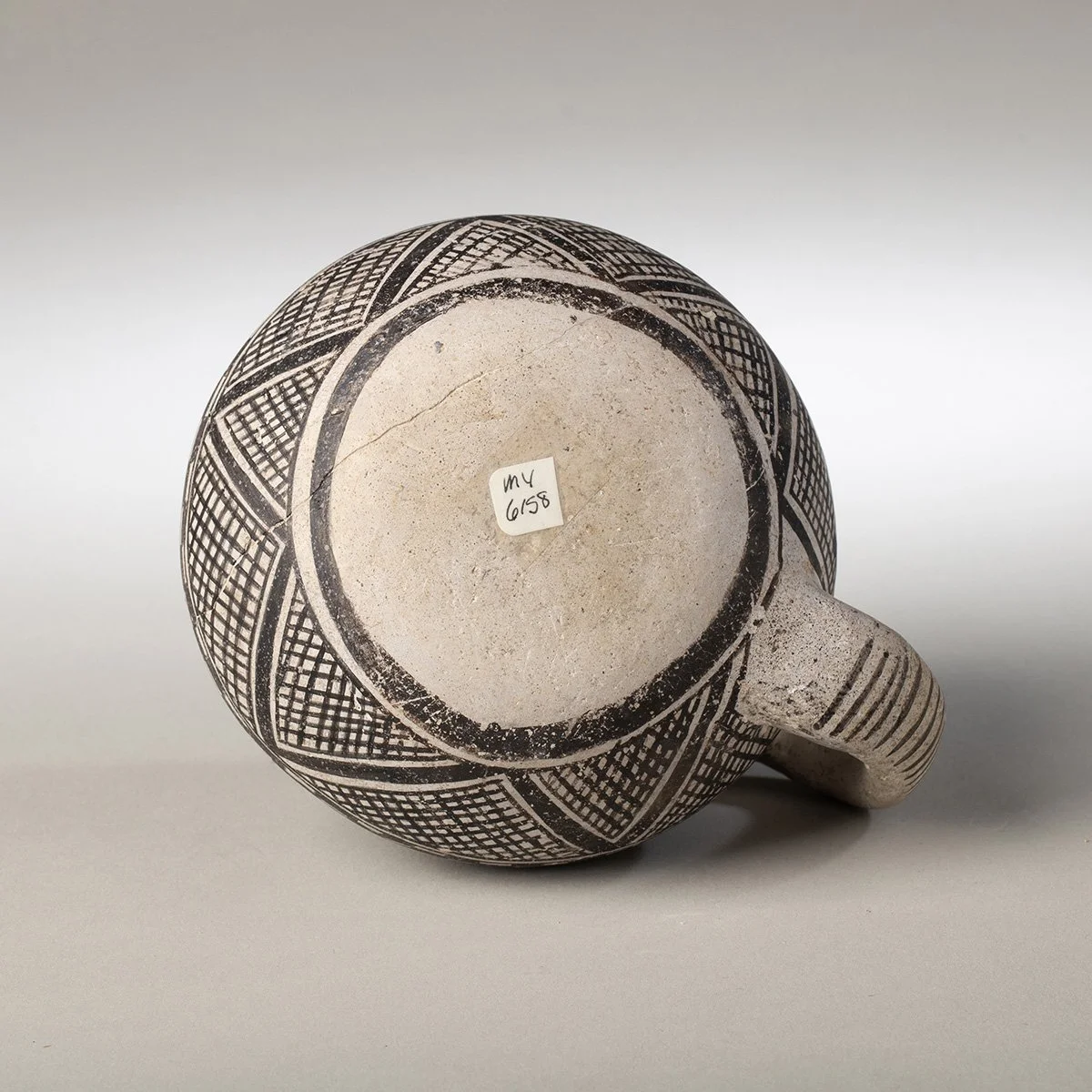 969-Mesa-Verde-Mug-Pottery-Native-American-Art-Blackburn-5.jpg