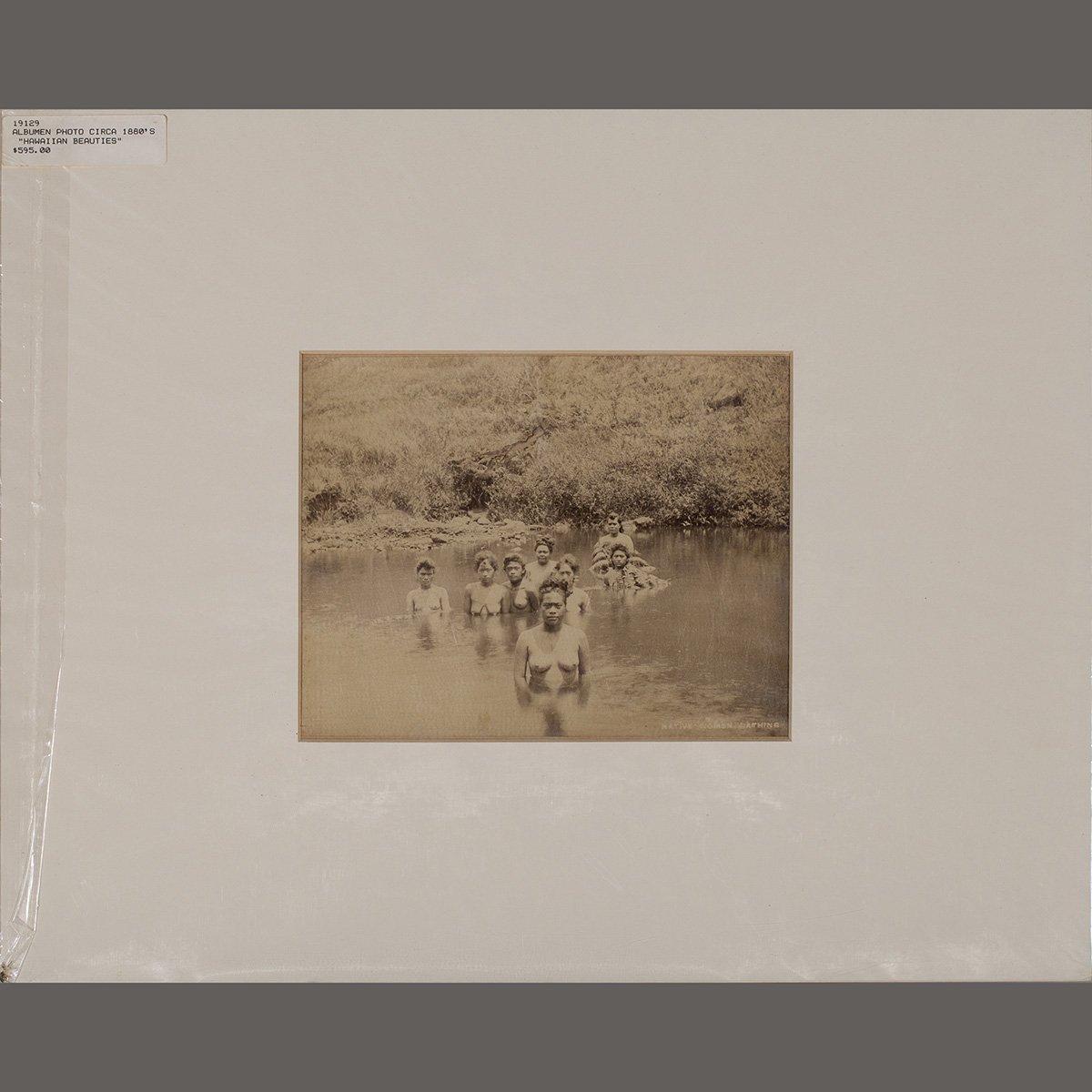 5890-Hawaii-Native-Women-Bathing-Photo-Hawaii-Art-Blackburn-1.jpg (Copy)