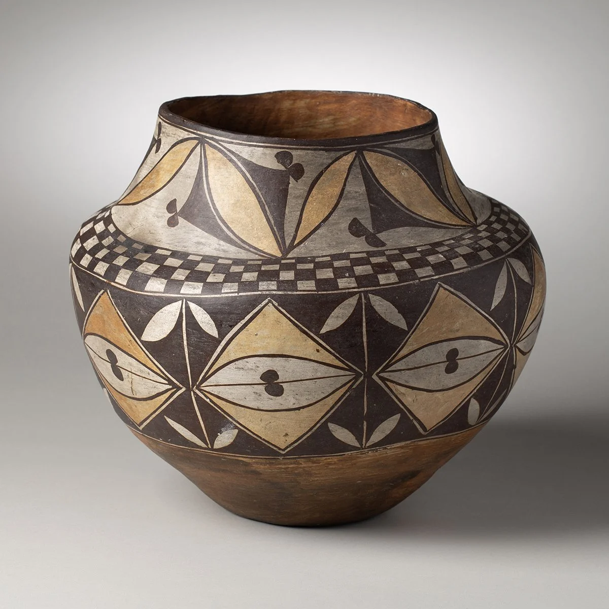 1666-Rare-Laguna-Olla-Historic-Pottery-Native-American-Art-Blackburn-3.jpg