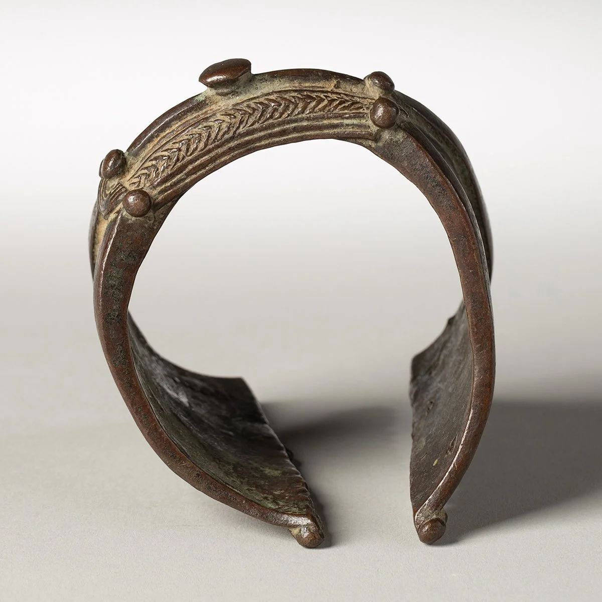 2361-Fine-Niger-Bronze-Bracelet-Africa-Art-Blackburn-7.jpg