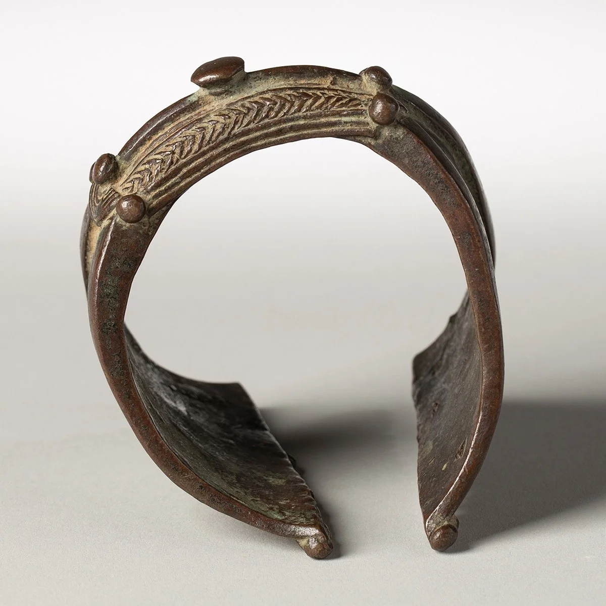 2361-Fine-Niger-Bronze-Bracelet-Africa-Art-Blackburn-3.jpg
