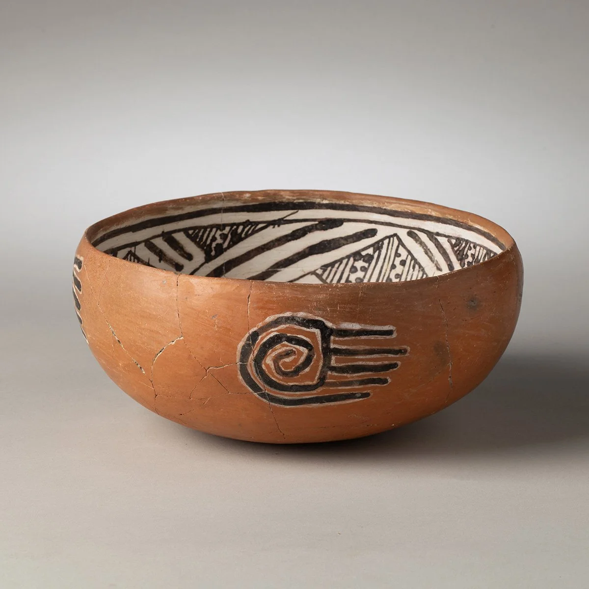 940-Rare-Kwakina-Polychrome-Bowl-Pottery-Native-American-Art-2.jpg