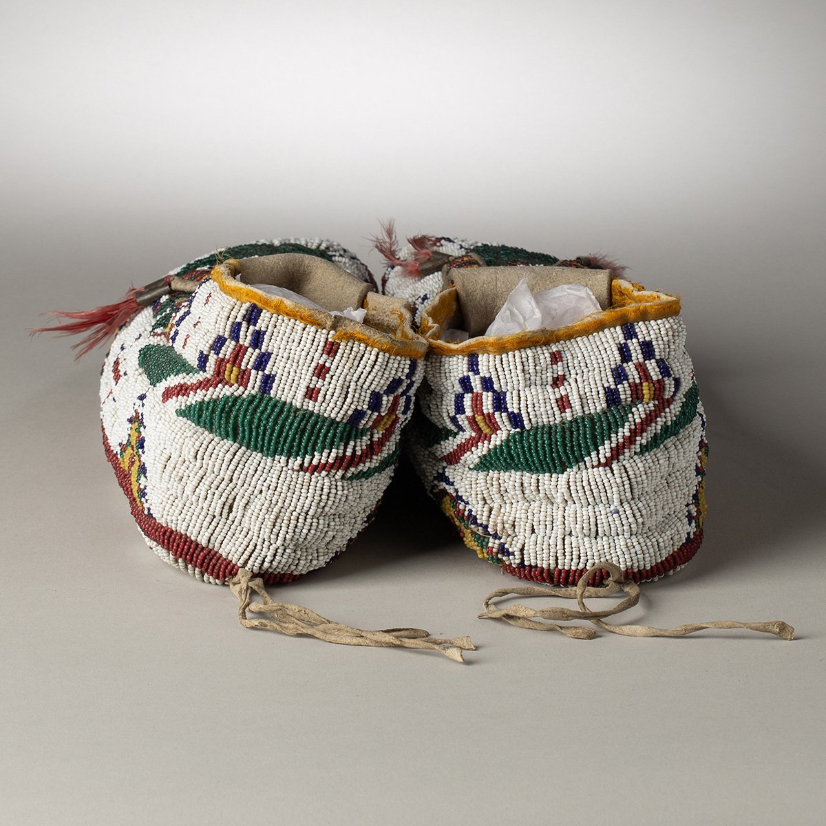 2609-Superb-Sioux-Fully-Beaded-Ceremonial-Moccasins-Art-Blackburn-5.jpg