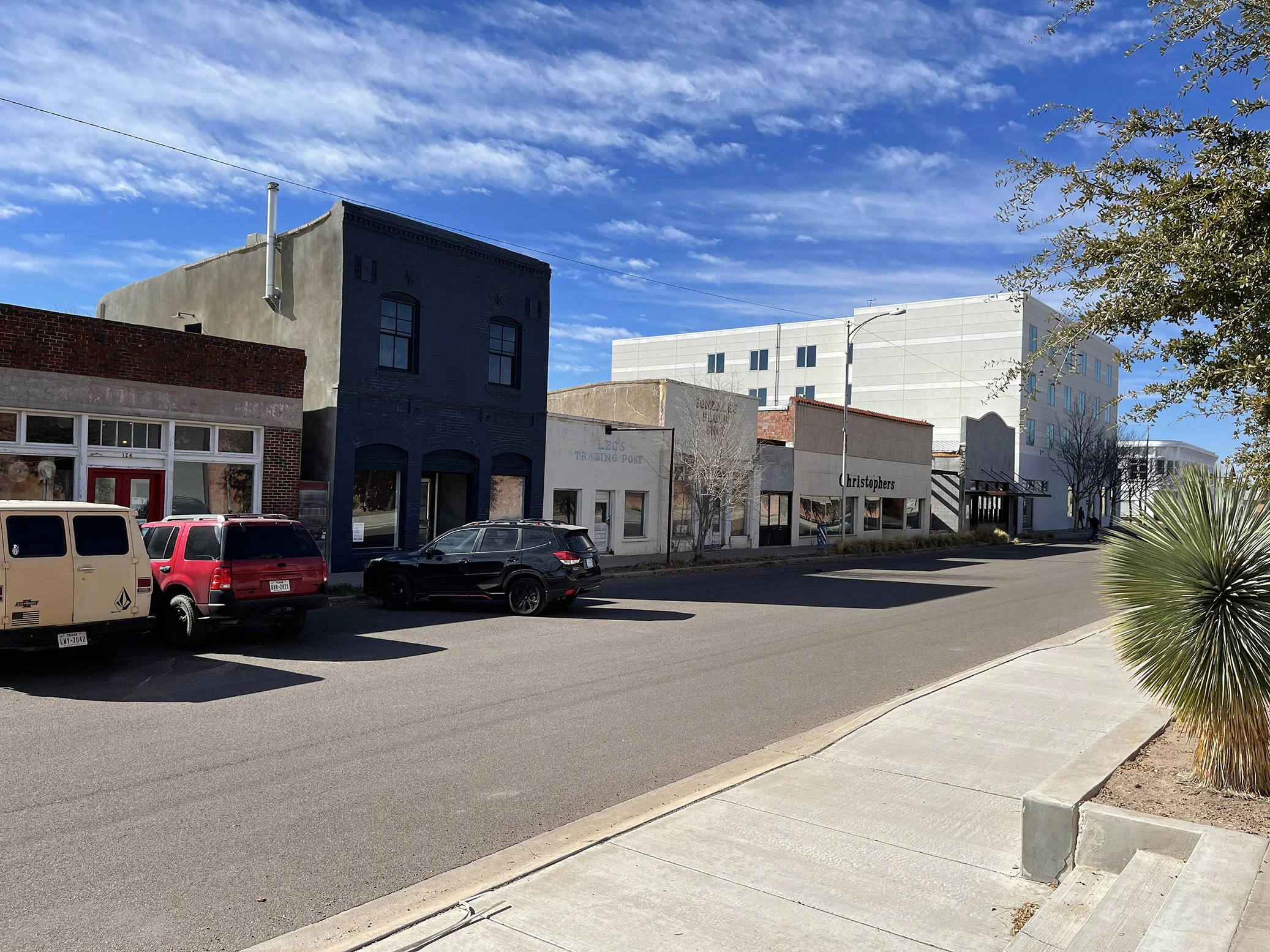 Marfa-Art-Blackburn-building-2.jpg