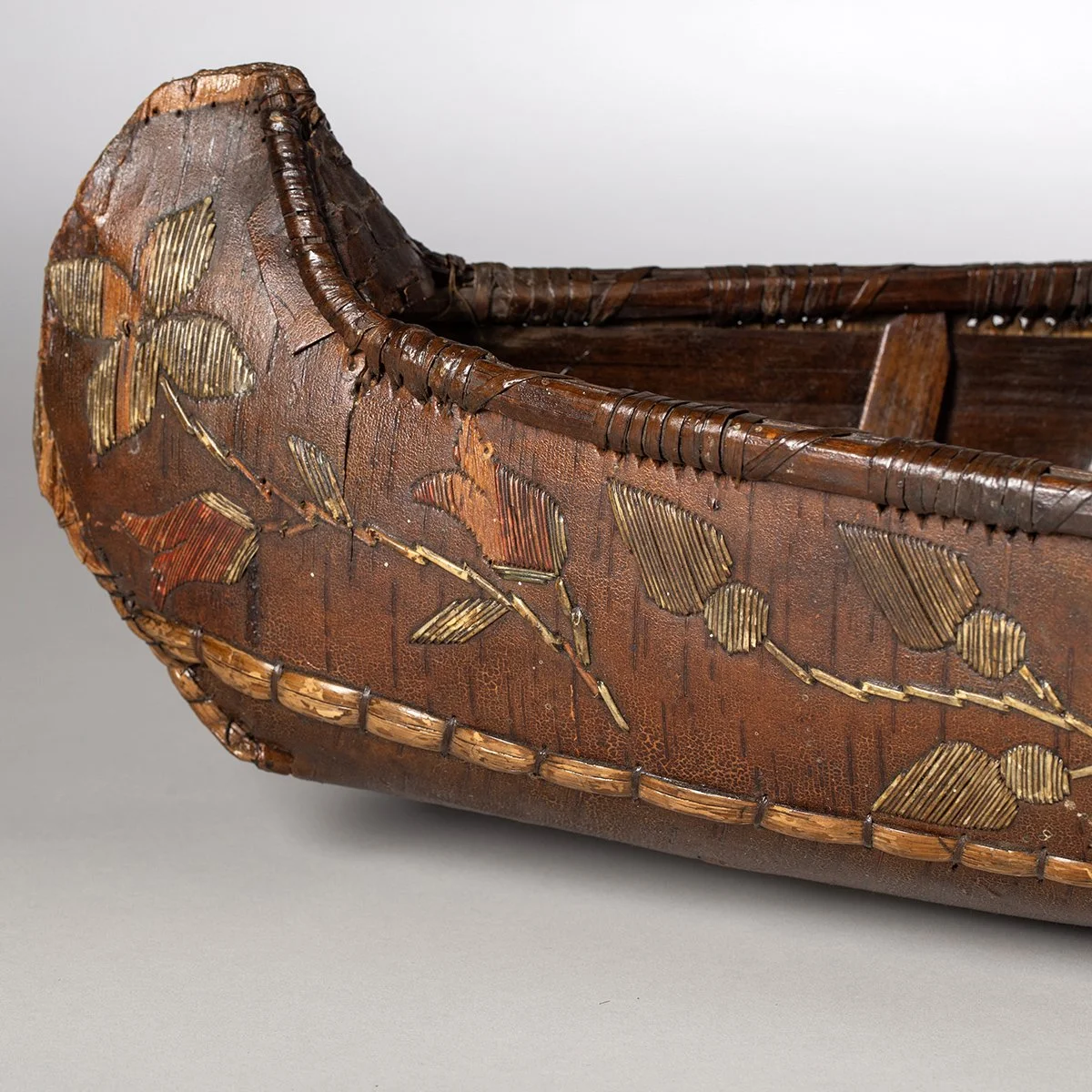 2153-Exceptional-Mi kmaq-Model-Canoe-Quillwork-Native-Amarican-2.jpg