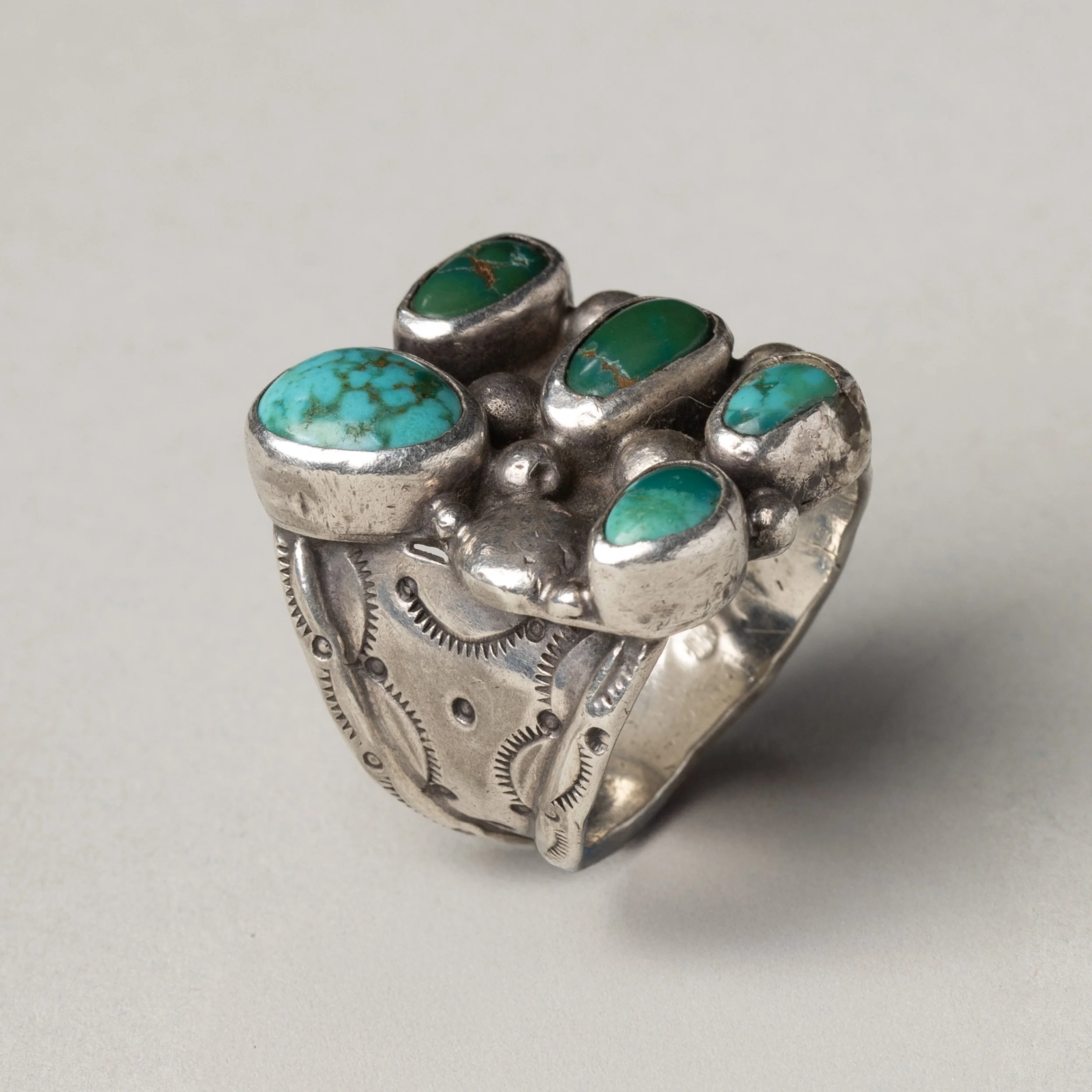 2287-Unusual-Navajo-Turquoise-Ring-Native-American-Jewelry-Art-Blackburn-2.jpg
