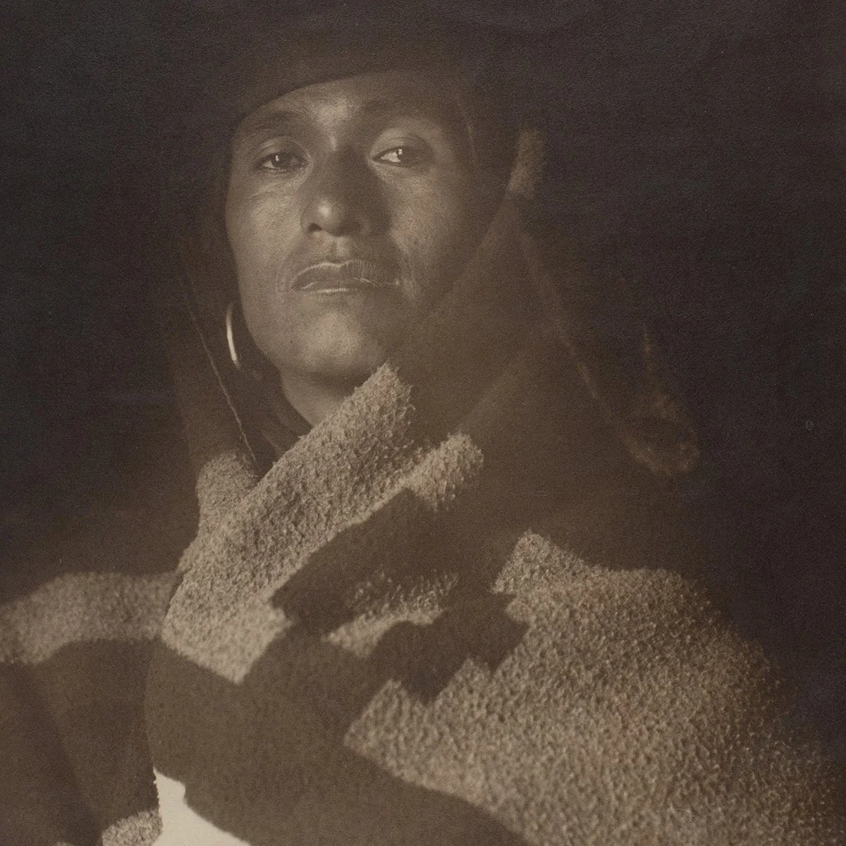 1791-TH-Parkurst-Photo-Taos-Pueblo-Woman-Native-American-Photography-Art-Blackburn-2.jpg