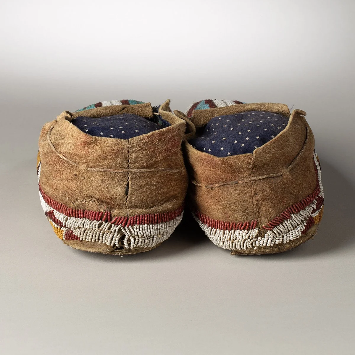 2603-Fine-Crow-Moccasins-Art-Blackburn-5.jpg
