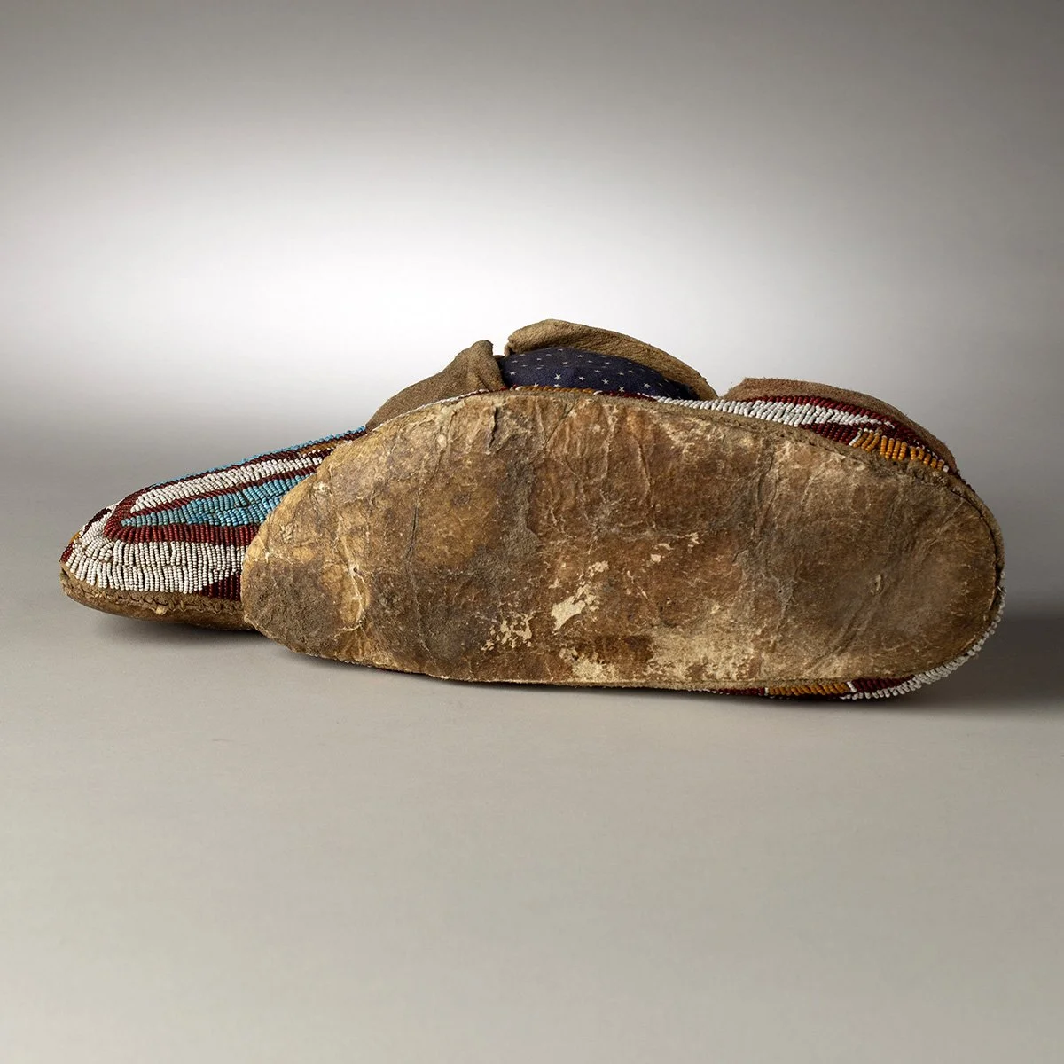 2603-Fine-Crow-Moccasins-Art-Blackburn-7.jpg