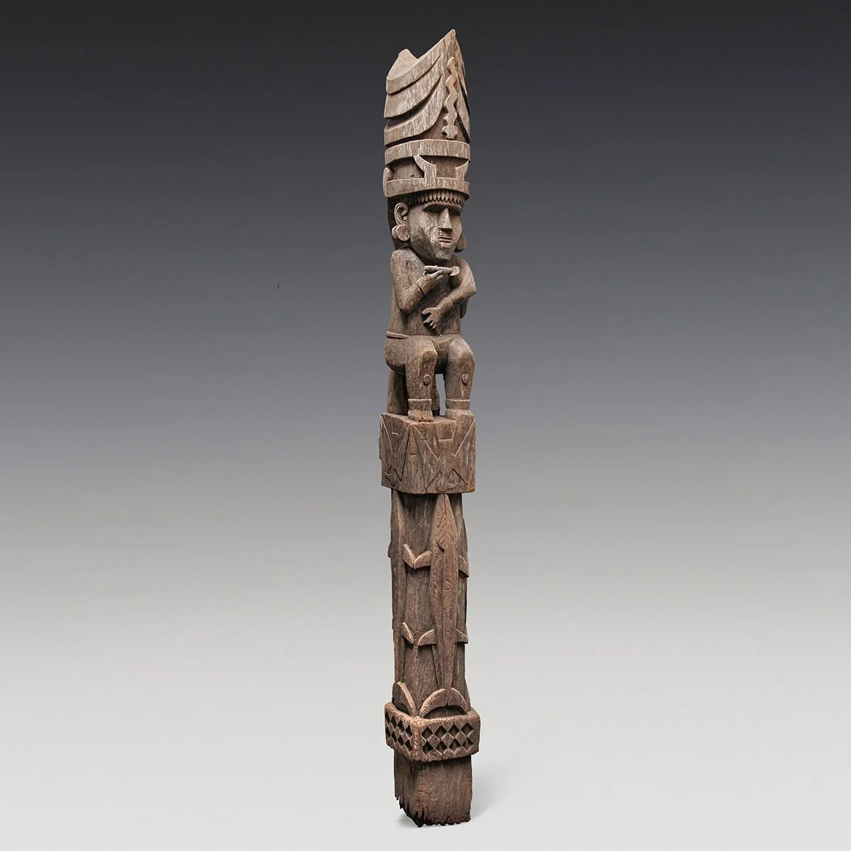 Solomon Islands Figurative House Post Oceanic Art Blackburn 3.jpg