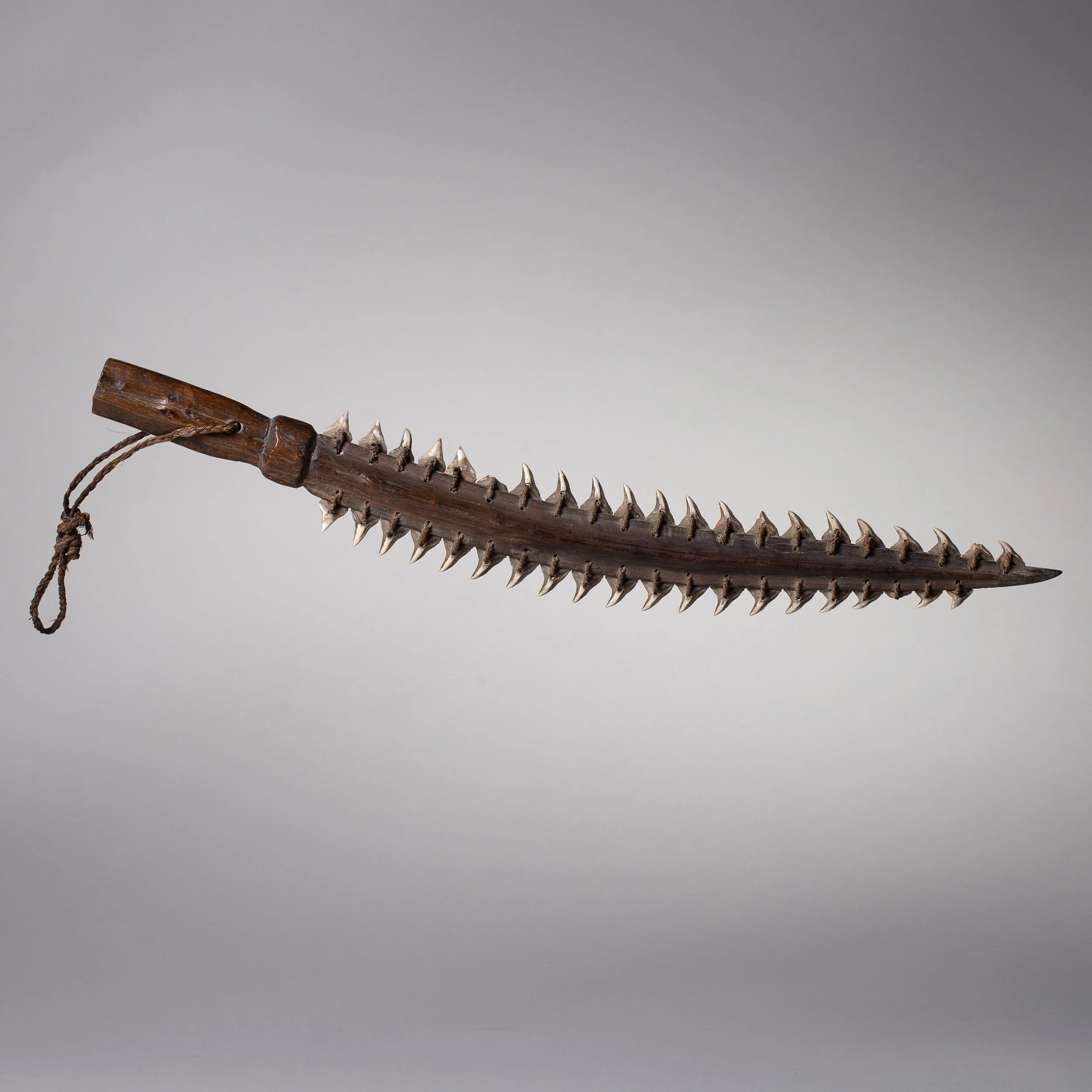 2336-Gilbert-Islands-Shark-Tooth-Hand-Sword-Oceanic-Art-Blackburn-4.jpg