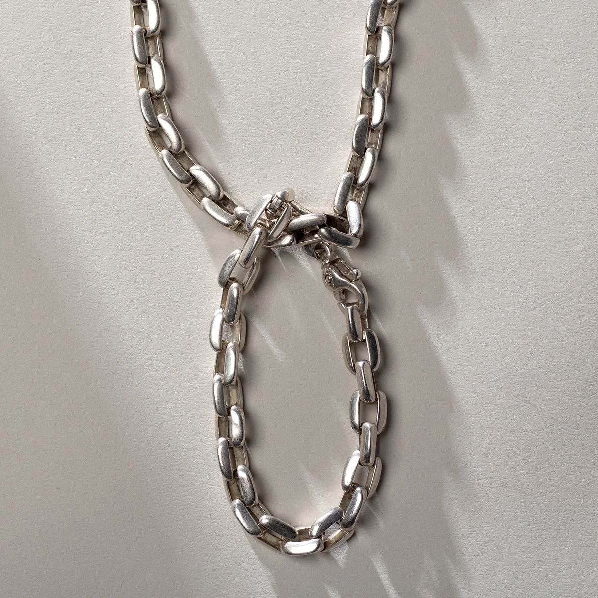 2217-Fine-Sterling-Silver-Chain-Link-Necklace-Curiosities-Art-Blackburn-2.jpg