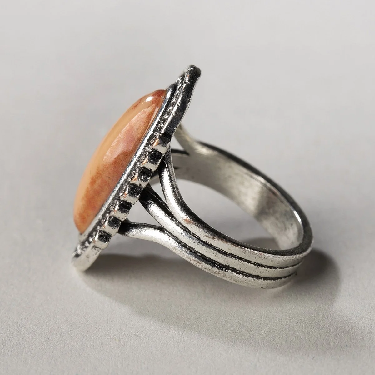 2497-Navajo-Coral-Ring-Jewelry-Native-American-Art-Blackburn-2.jpg