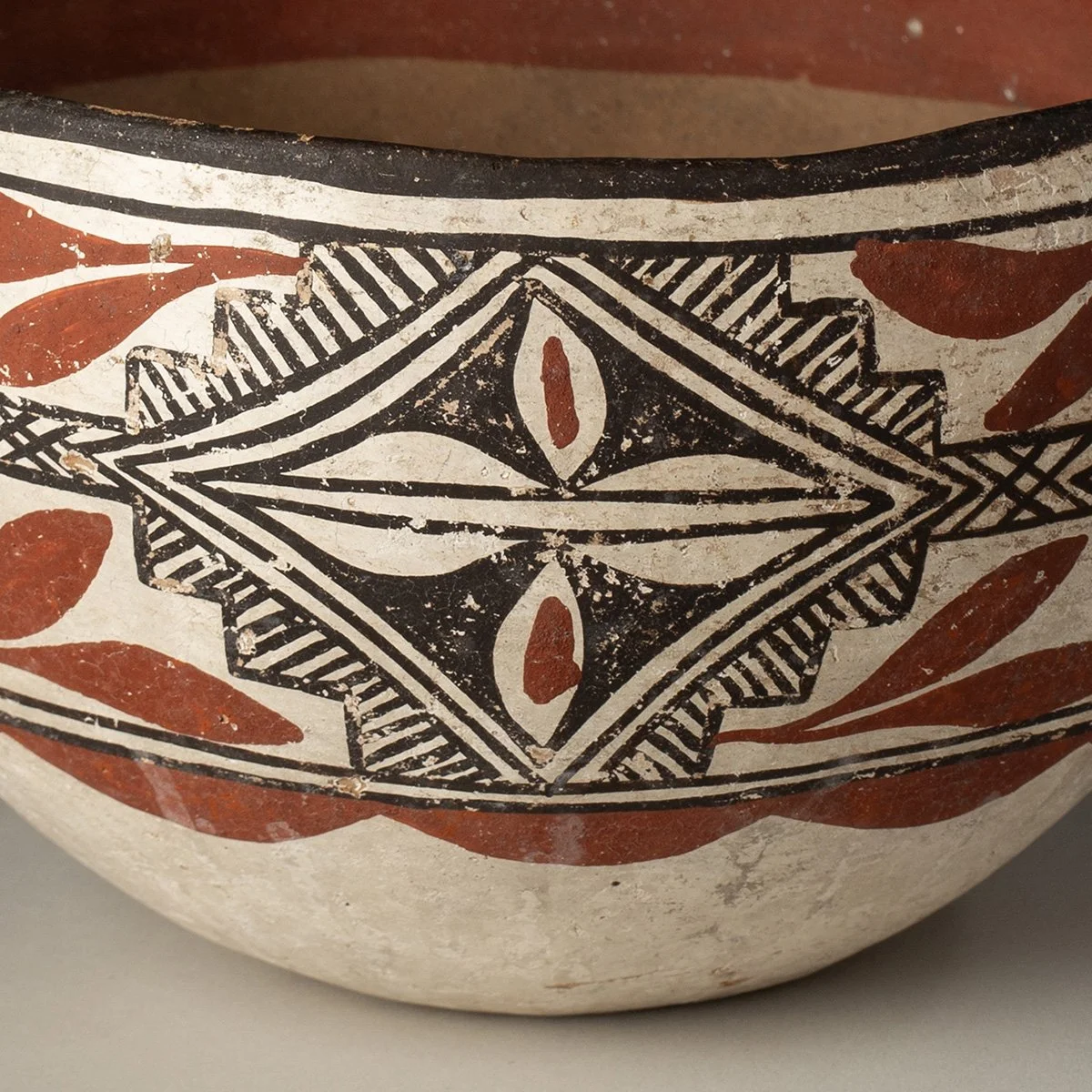 2650-Finely-Decorated-Isleta-Bowl-Historic-Pottery-Native-American-Art-Blackburn-2.jpg