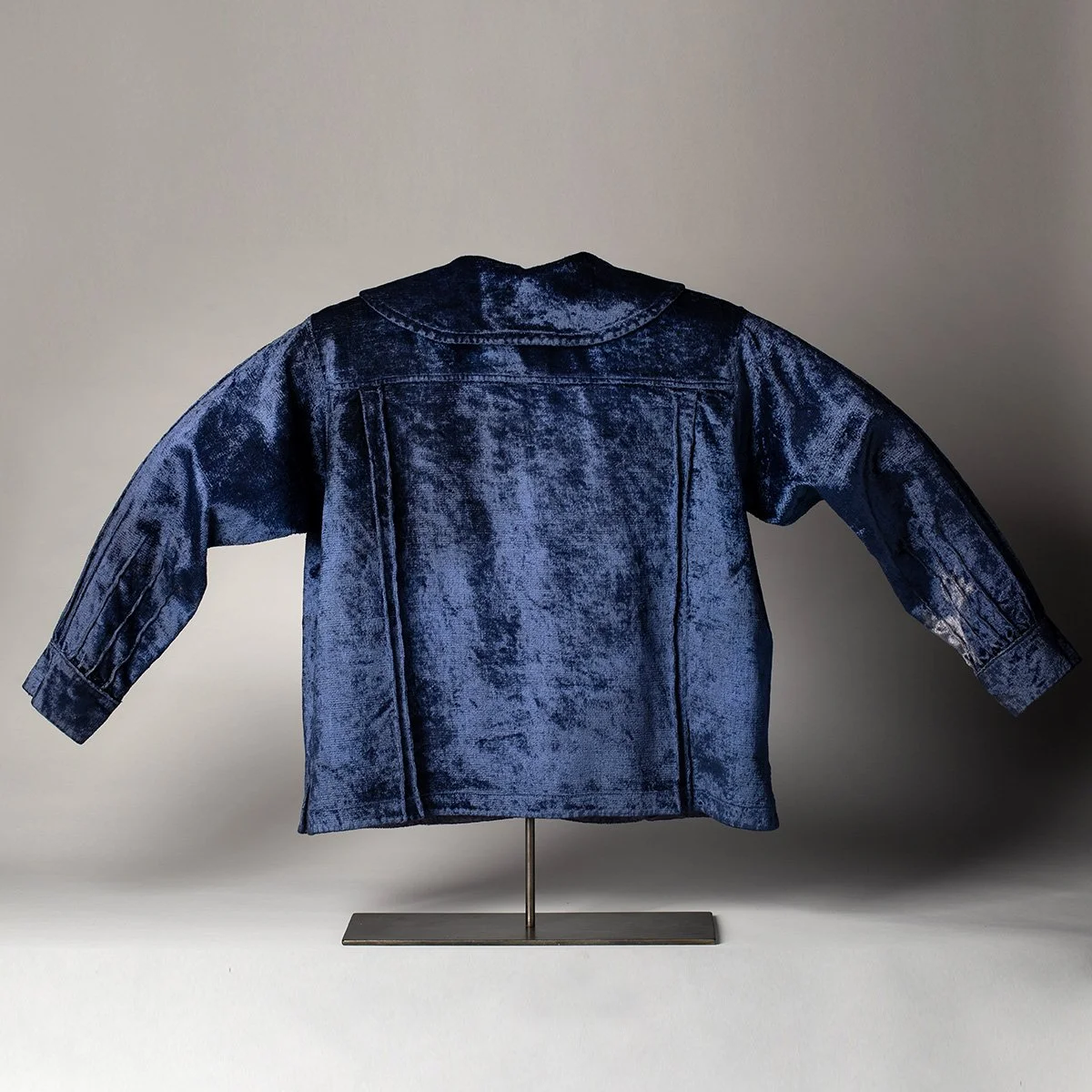 2689-1920s-Navajo-Velvet-Womens-Blouse-Jewelry-Pins-Other-Native-American-Art-Blackburn-3.jpg (Copy)