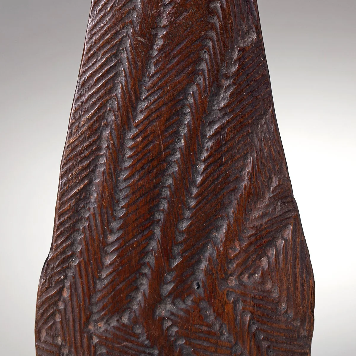 2346-Unusual-Aboriginal-Spear-Thrower-Australia-Art-Blackburn-2.jpg