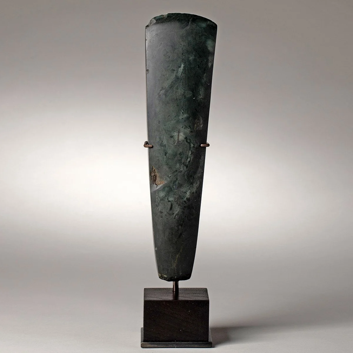 2682-Fine-Maori-Toki-Greywacke-Adze-Oceanic-Mark-Blackburn-Art-1.jpg