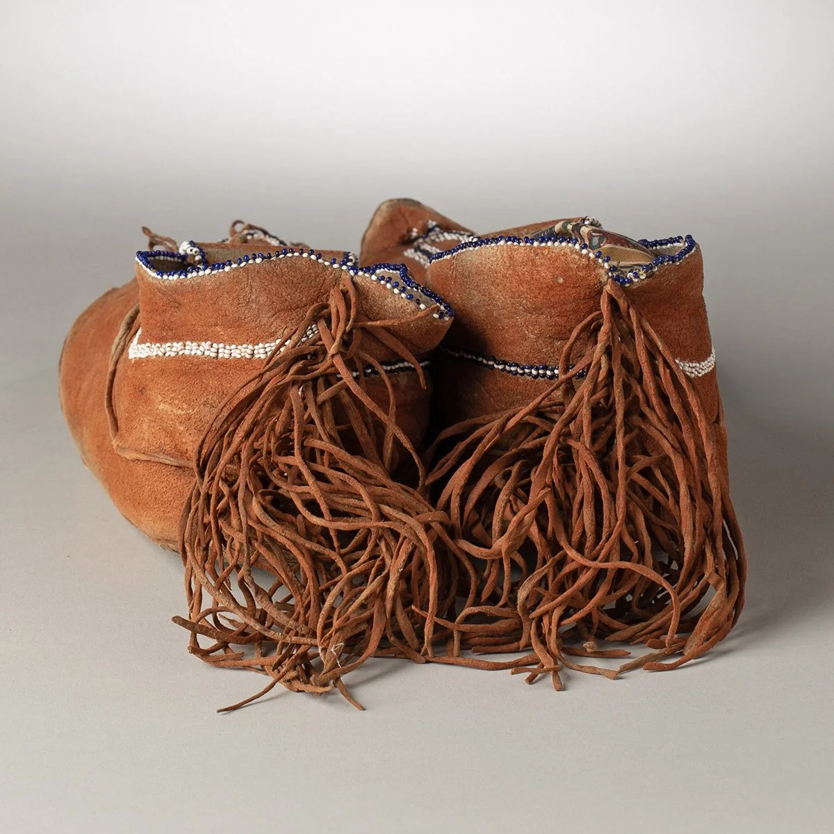 2600-Important-Apache-Moccasins-Art-Blackburn-5.jpg