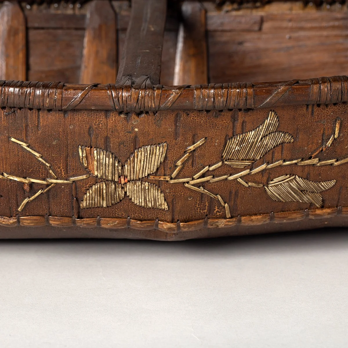 2153-Exceptional-Mi kmaq-Model-Canoe-Quillwork-Native-Amarican-6.jpg
