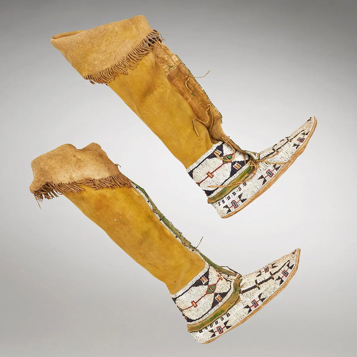 Important-Pair-Arapaho-HiTop-Moccasins-Beadwork-Quillwork-Native-American-Art-Blackburn-2.jpg