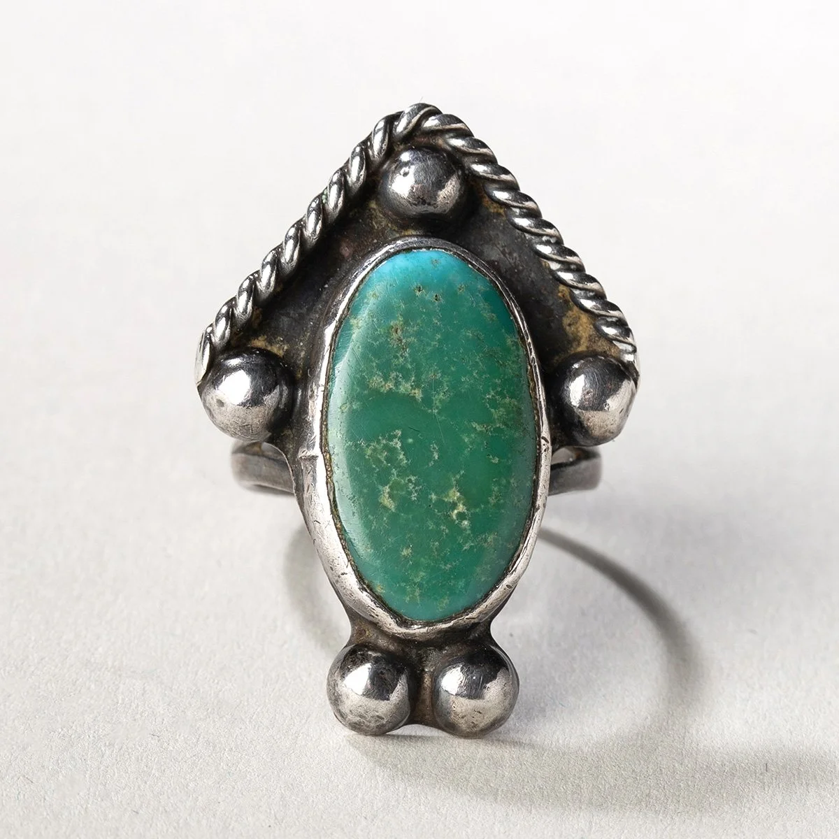 2495-Unusual-Navajo-Ring-Jewelry-Native-American-Art-Blackburn-1.jpg