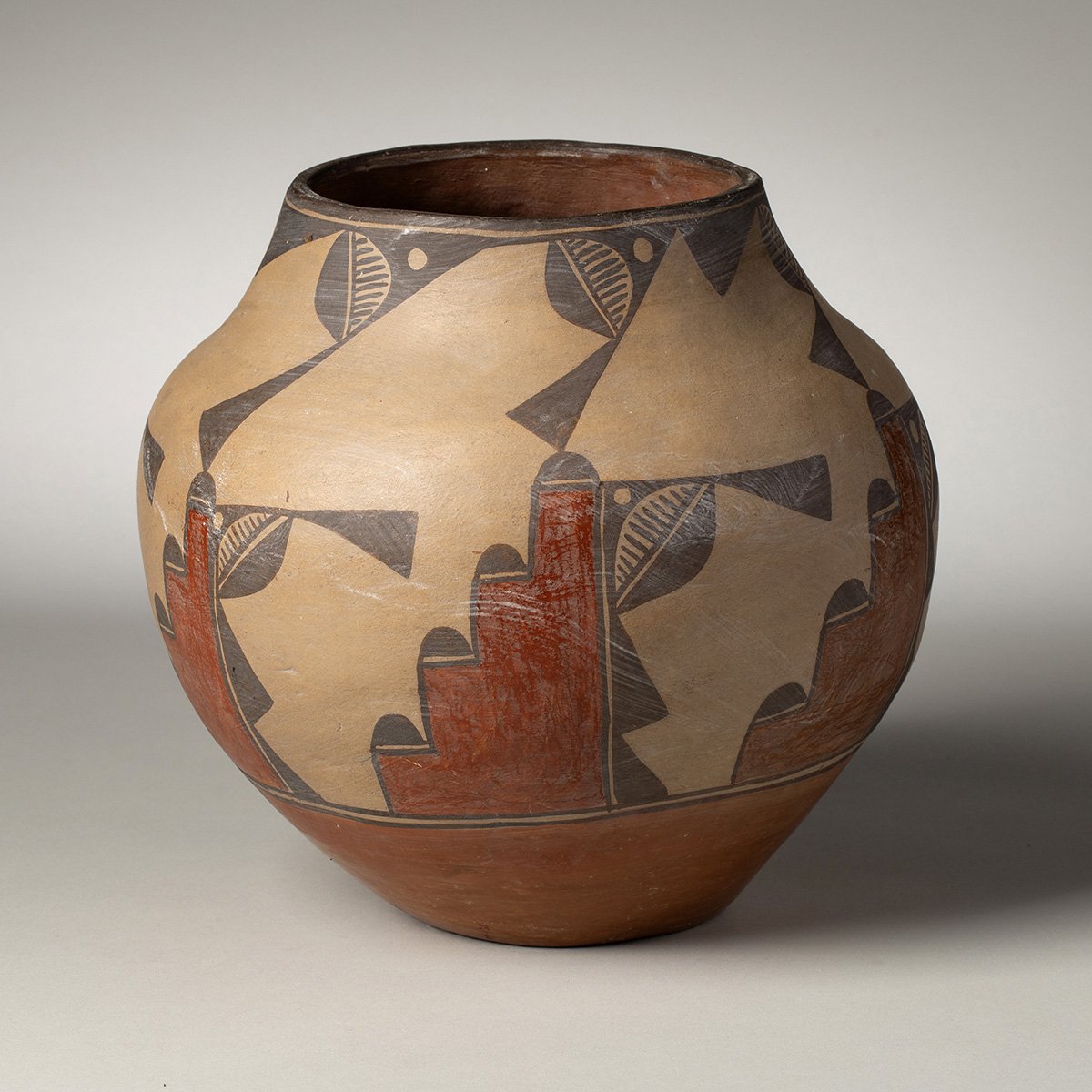 1570-Zia-Pot-Historic-Pottery-Native-American-Art-Blackburn-1.jpg