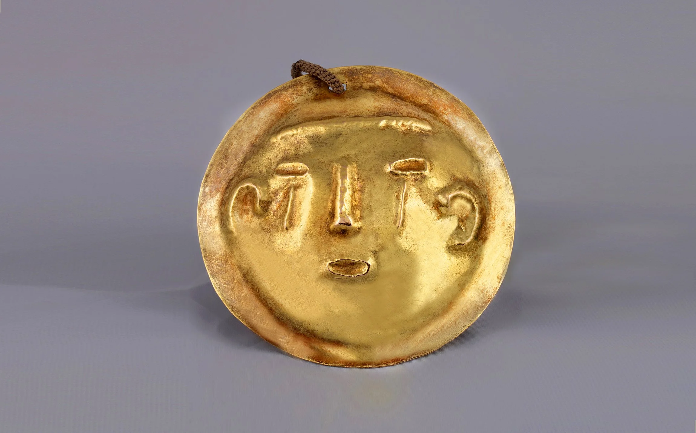 H-2348-Fine-Calima-Gold-Pectoral-Gold-Pre-Columbian-Art-Blackburn-F1.jpg