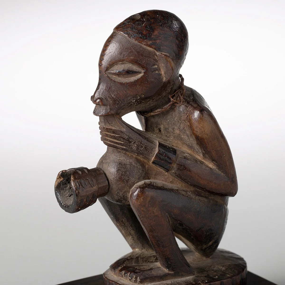 1112-Superb-Bembe-Pipe-African-Art-Blackburn-6.jpg